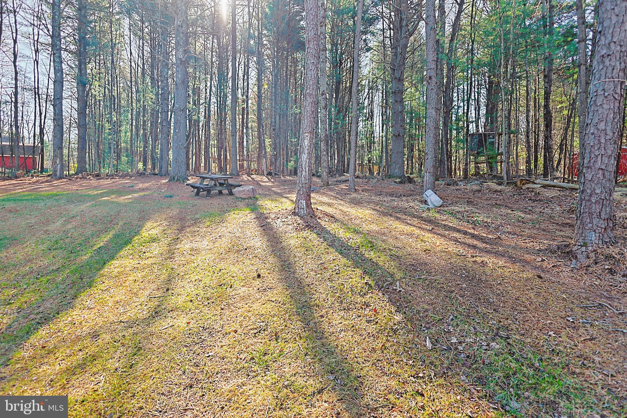 EVERGREEN LAKE - Residential