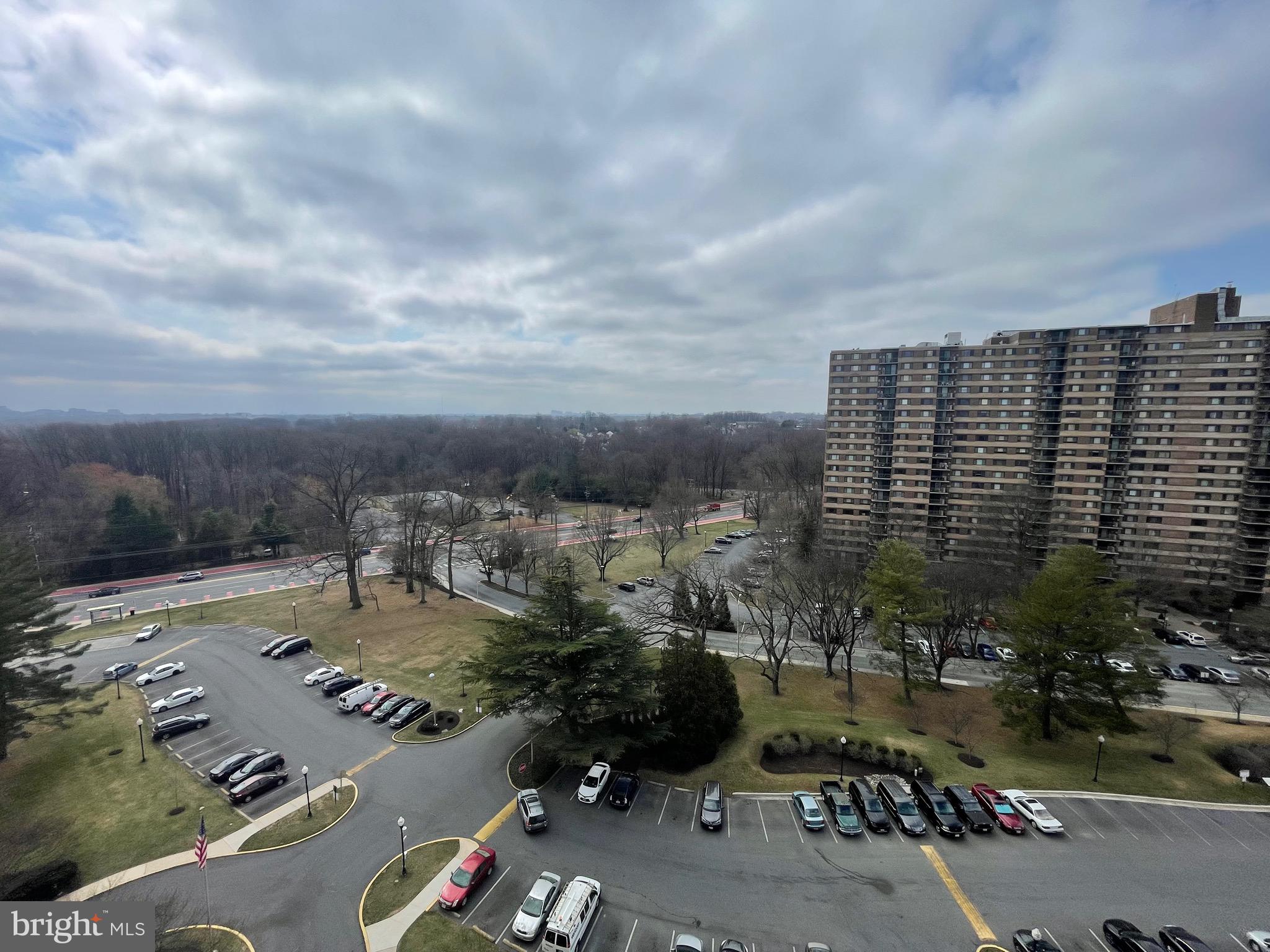 UNIVERSITY TOWERS CODM - Residential