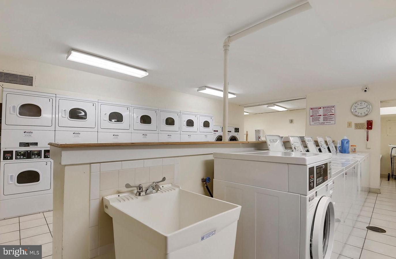 UNIVERSITY TOWERS CODM - Residential