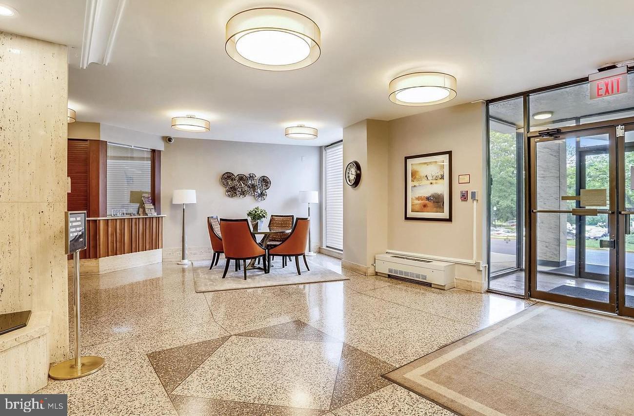 UNIVERSITY TOWERS CODM - Residential