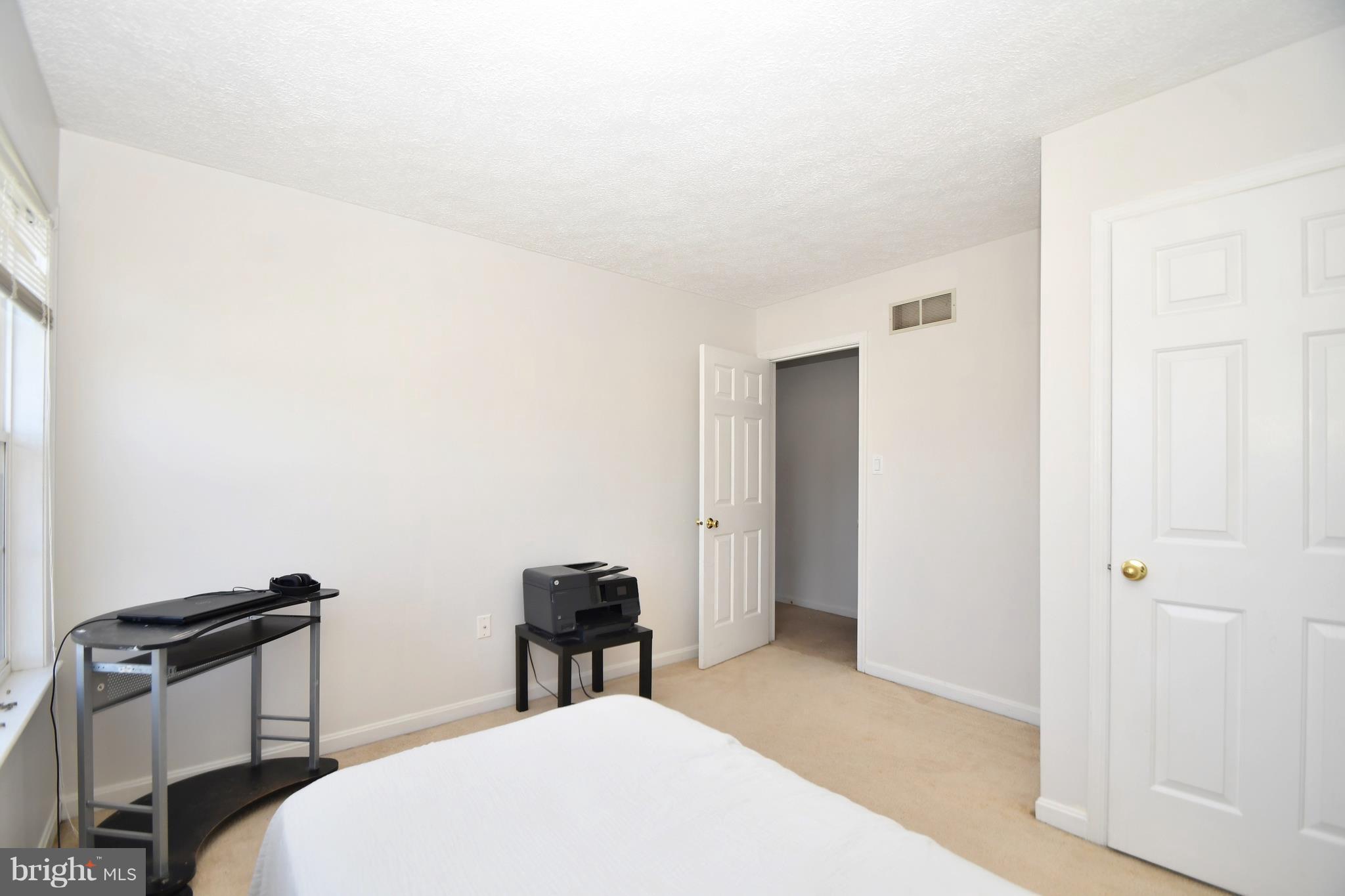 FOUNTAIN GLEN - Residential