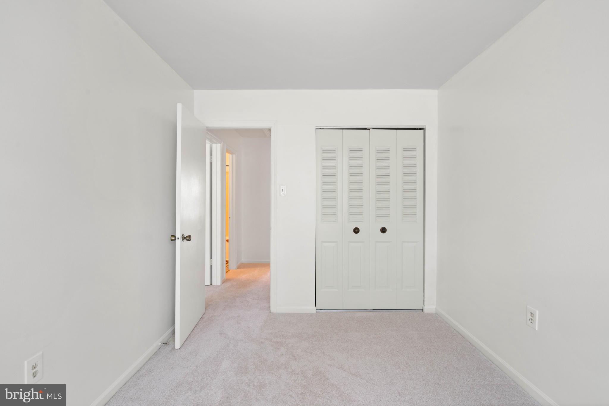 PROMONTORY OAKS - Residential