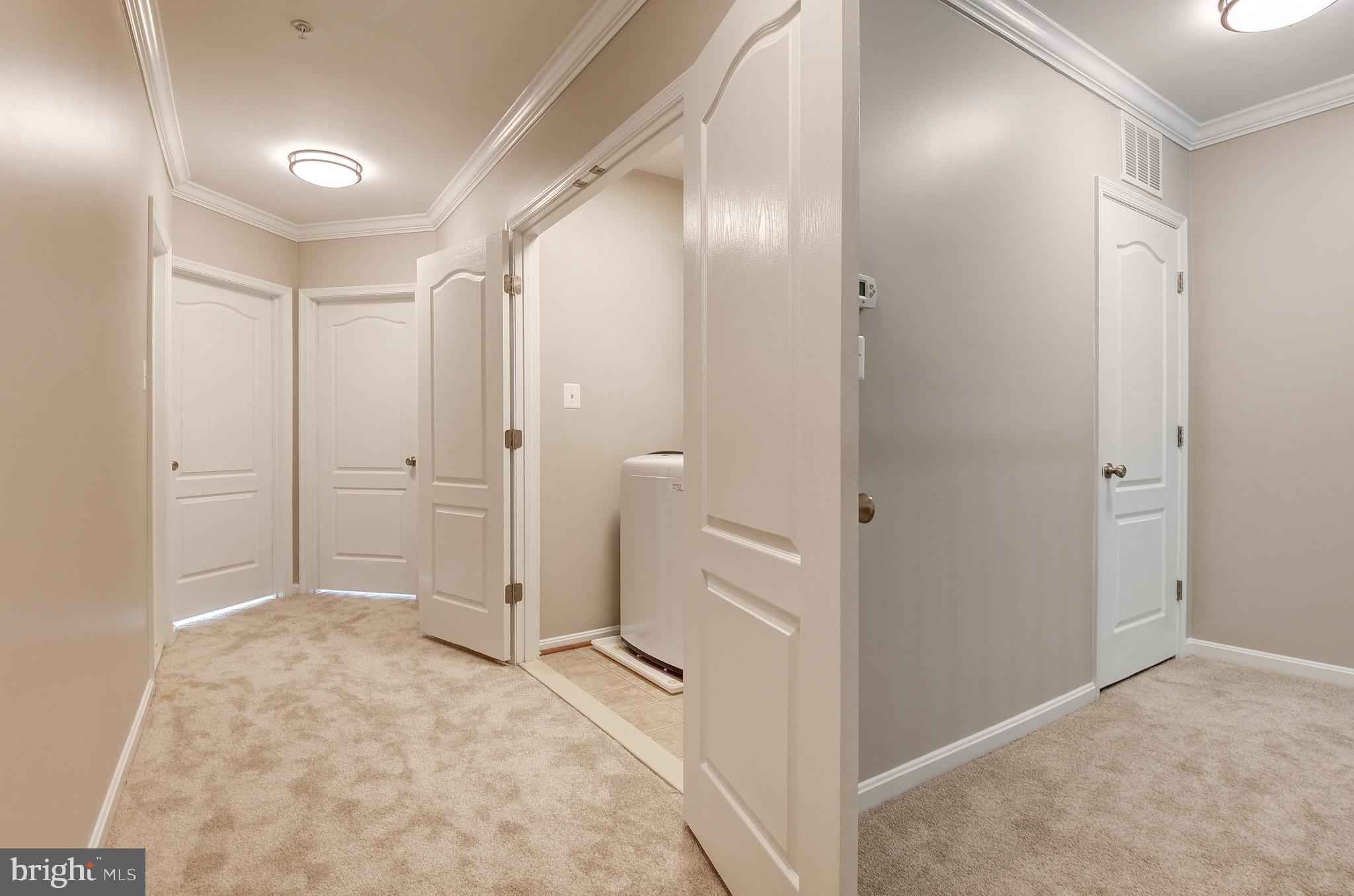 LANSDOWNE TOWN CENTER CONDOS - Residential