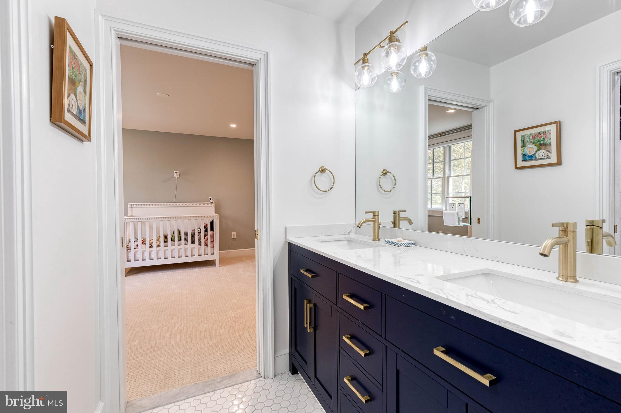 RUXTON - Residential