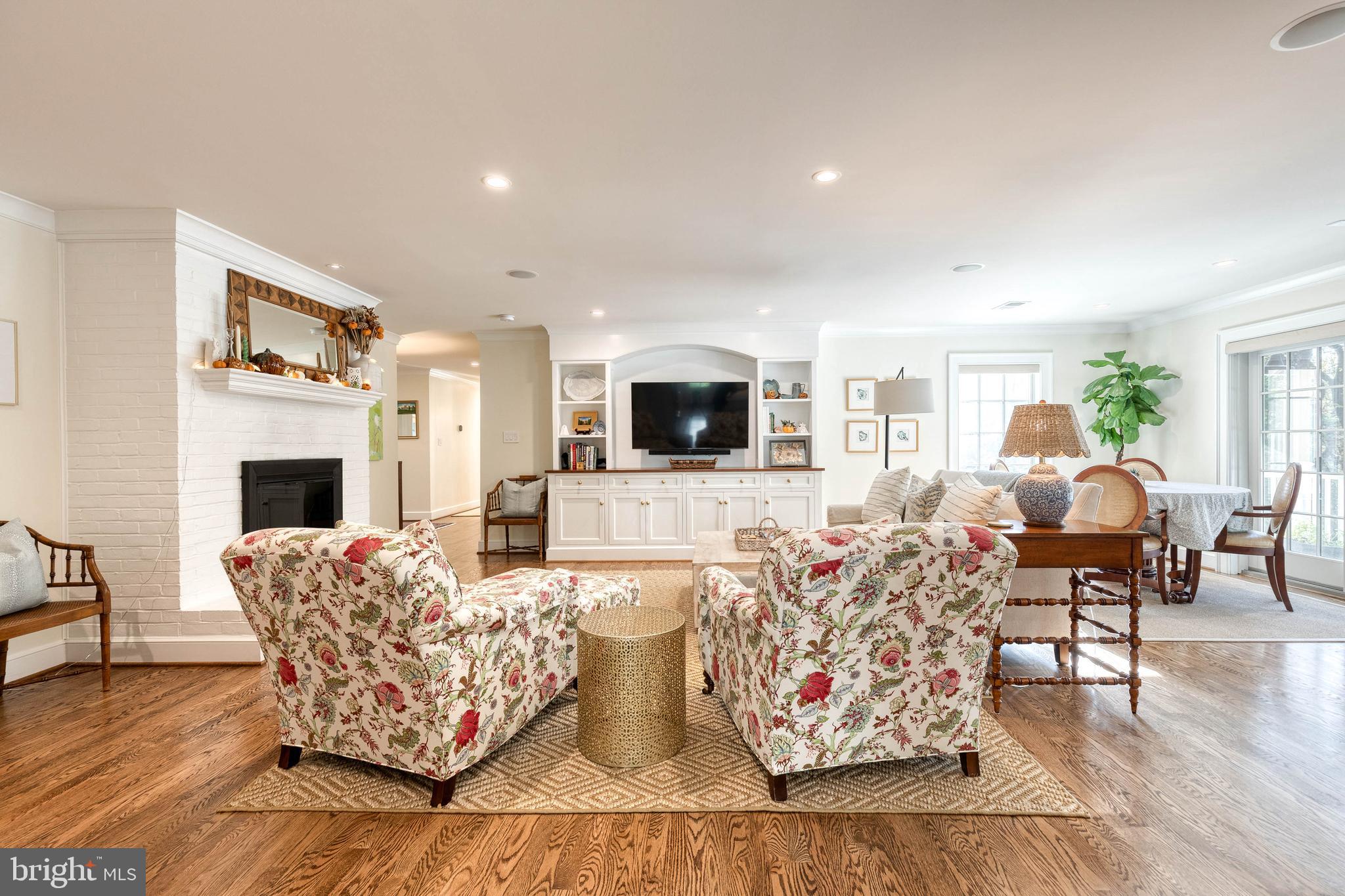 RUXTON - Residential