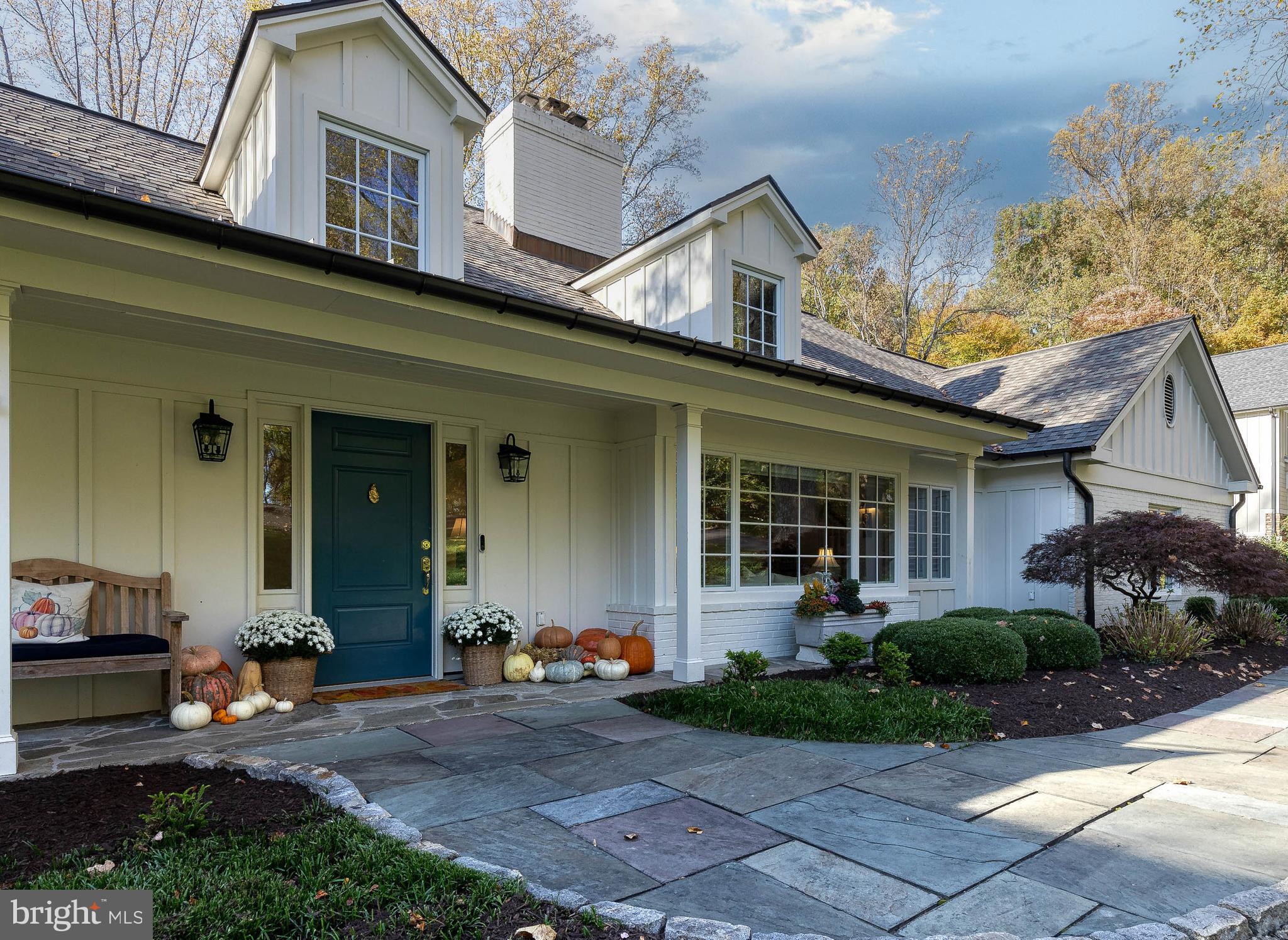 RUXTON - Residential