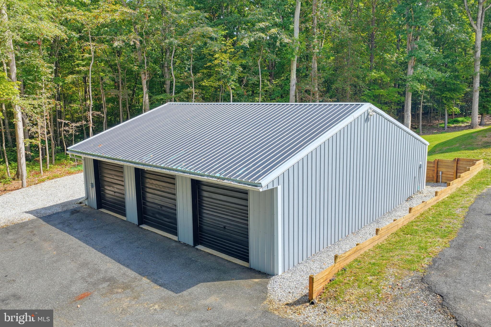 825 NOTTINGHAM ROAD