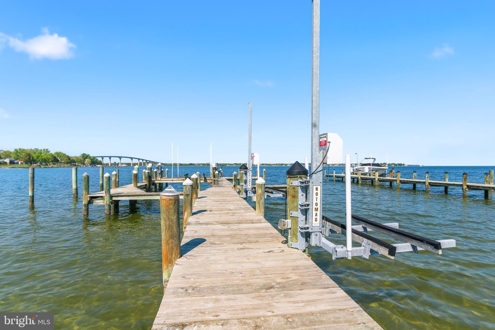 TOWN CREEK - Residential