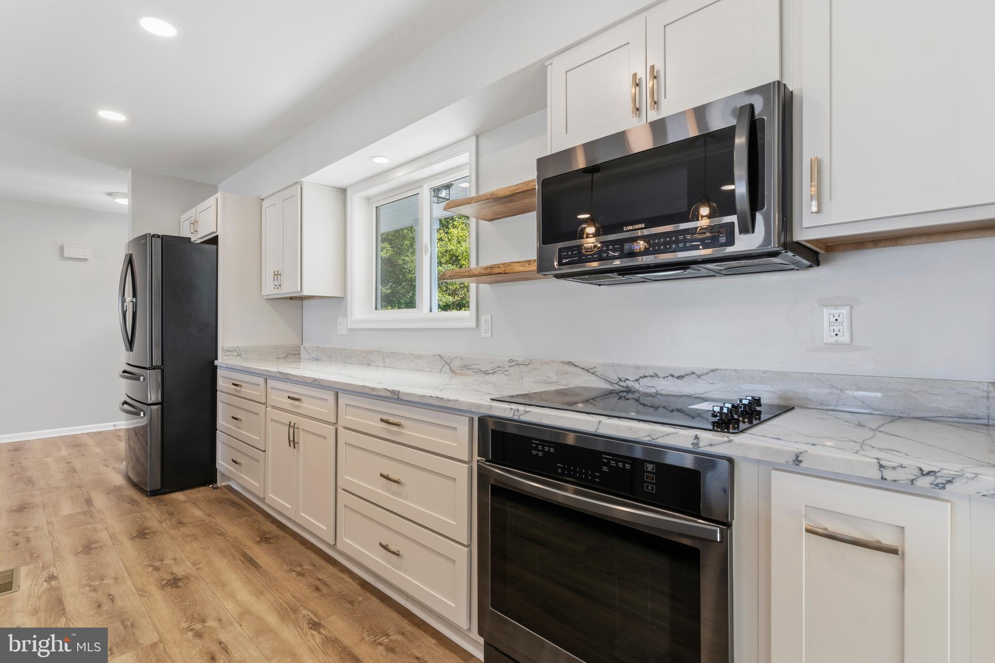 TOWN CREEK - Residential