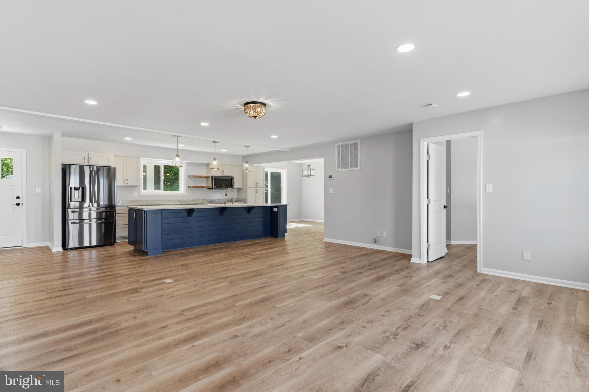 TOWN CREEK - Residential