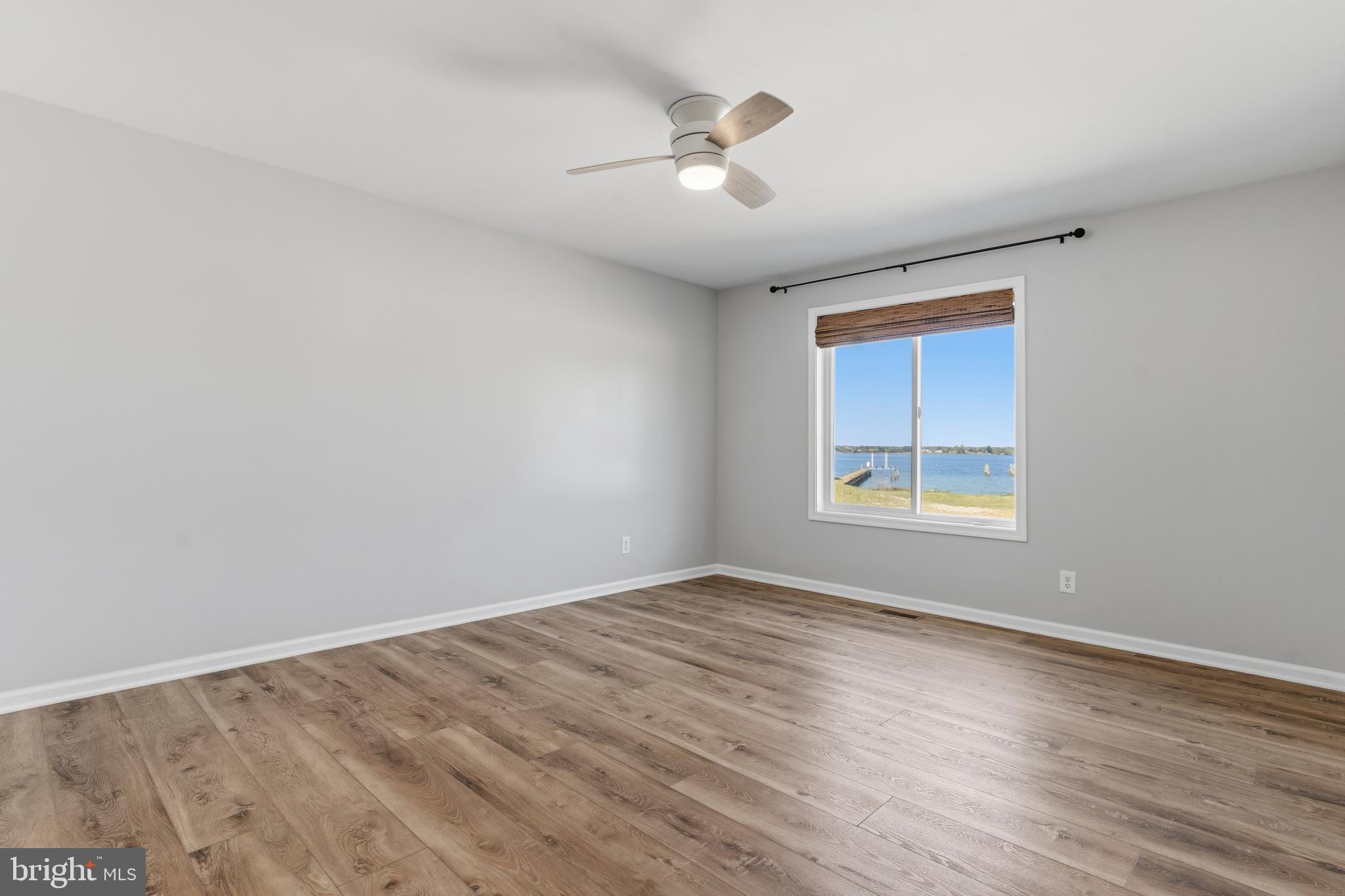 TOWN CREEK - Residential