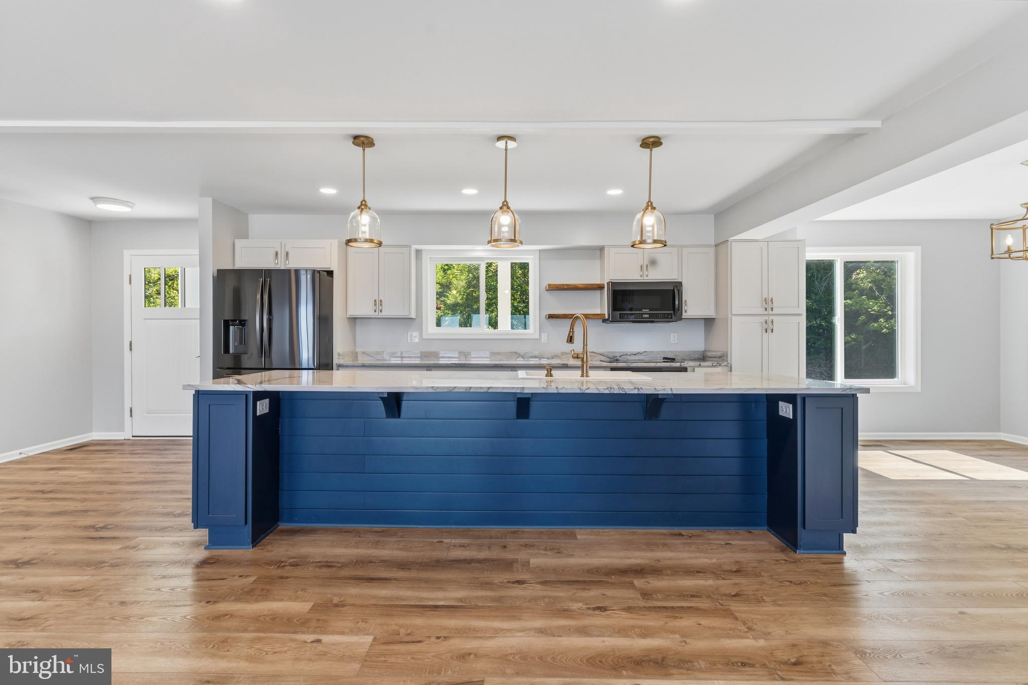 TOWN CREEK - Residential