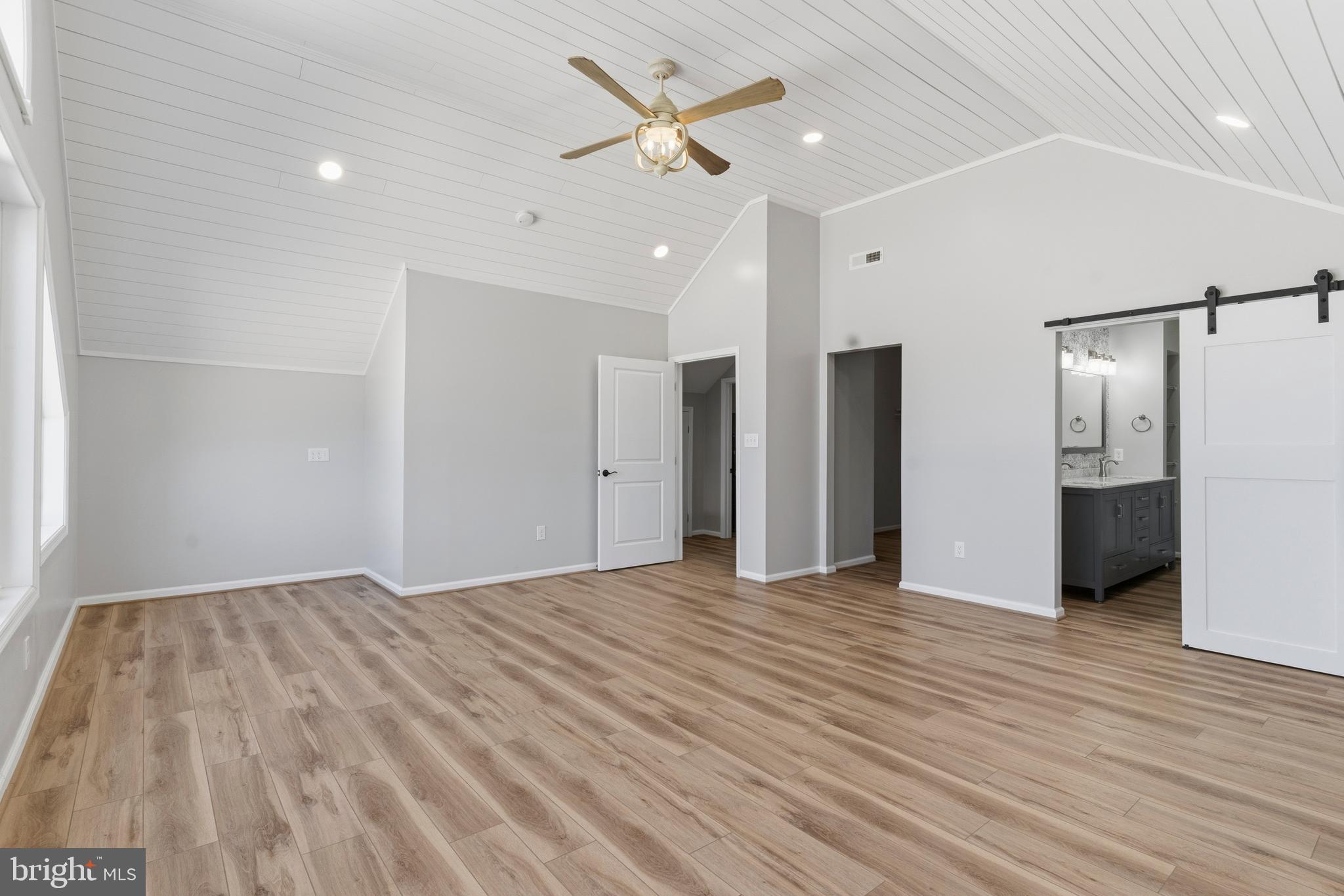 TOWN CREEK - Residential