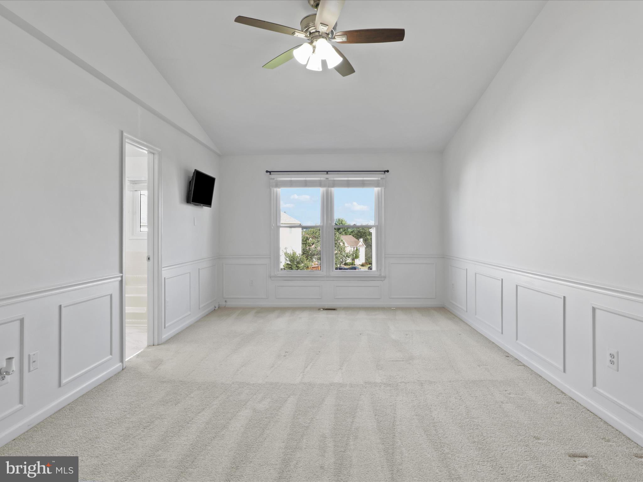 RIVER OAKS - Residential