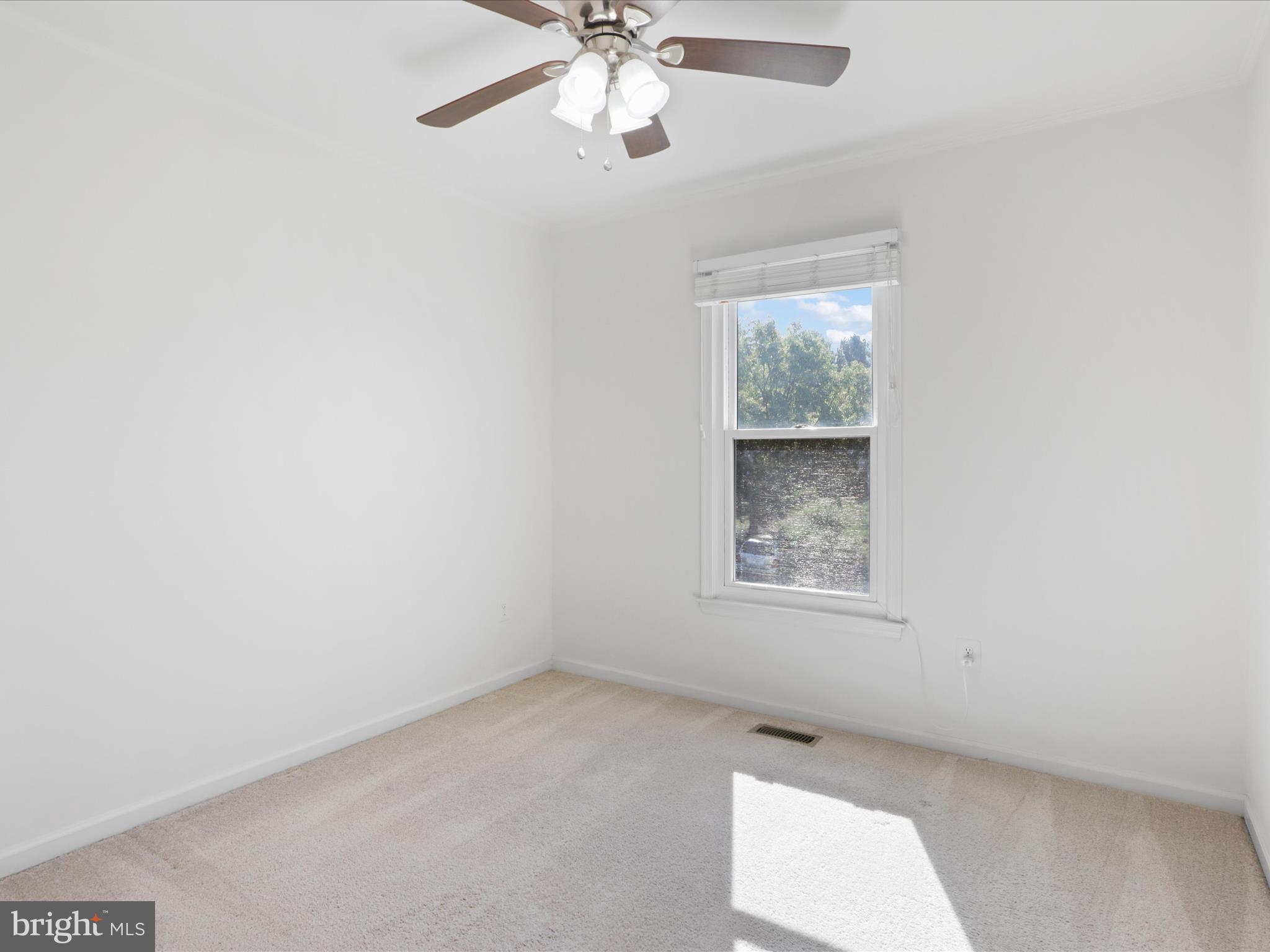 RIVER OAKS - Residential