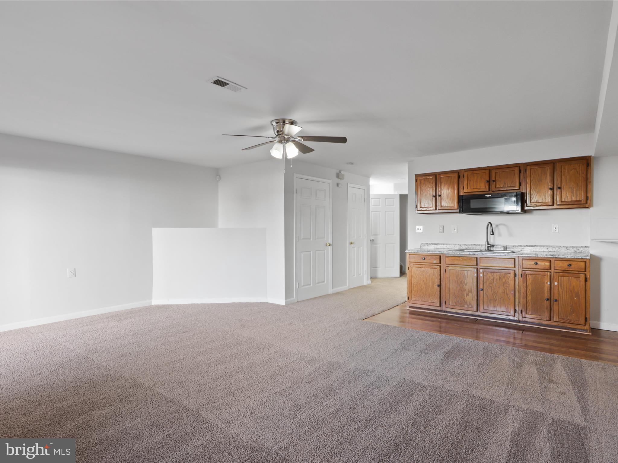 RIVER OAKS - Residential