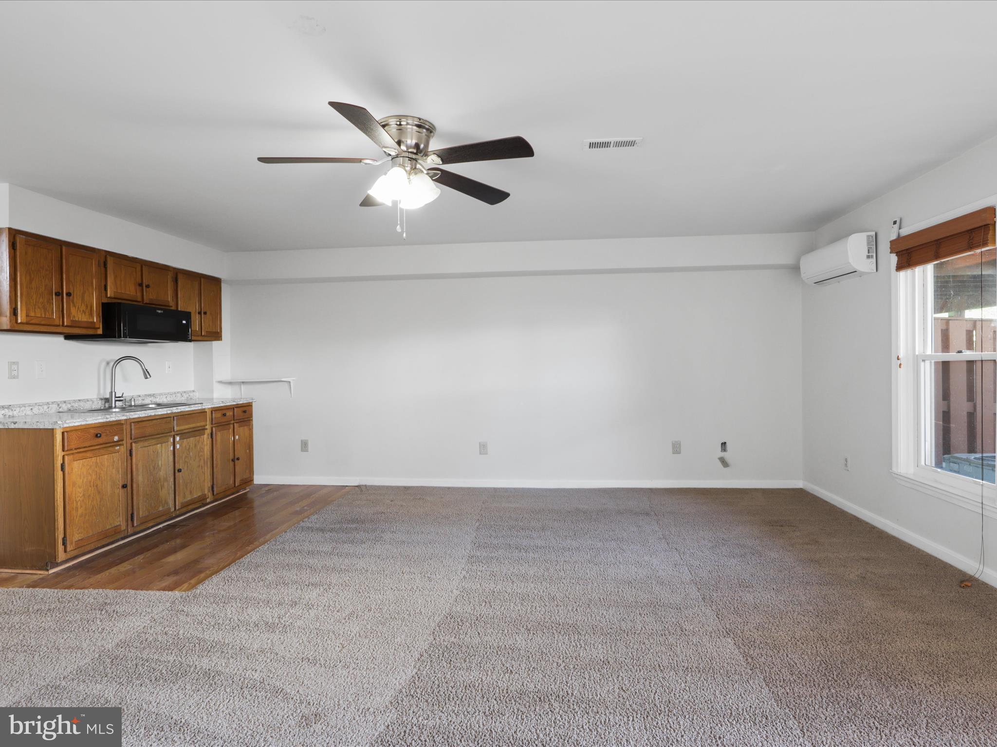 RIVER OAKS - Residential