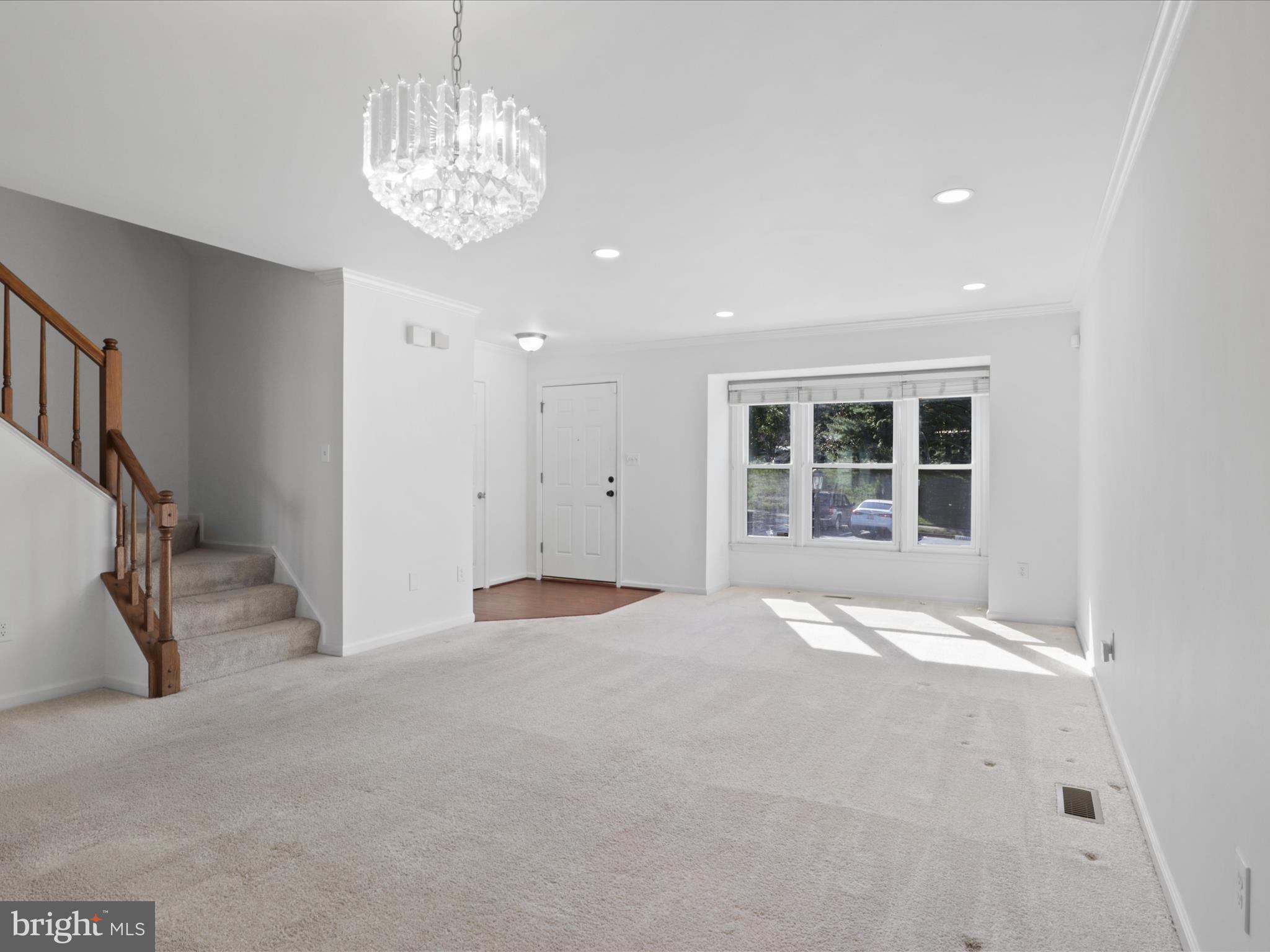 RIVER OAKS - Residential