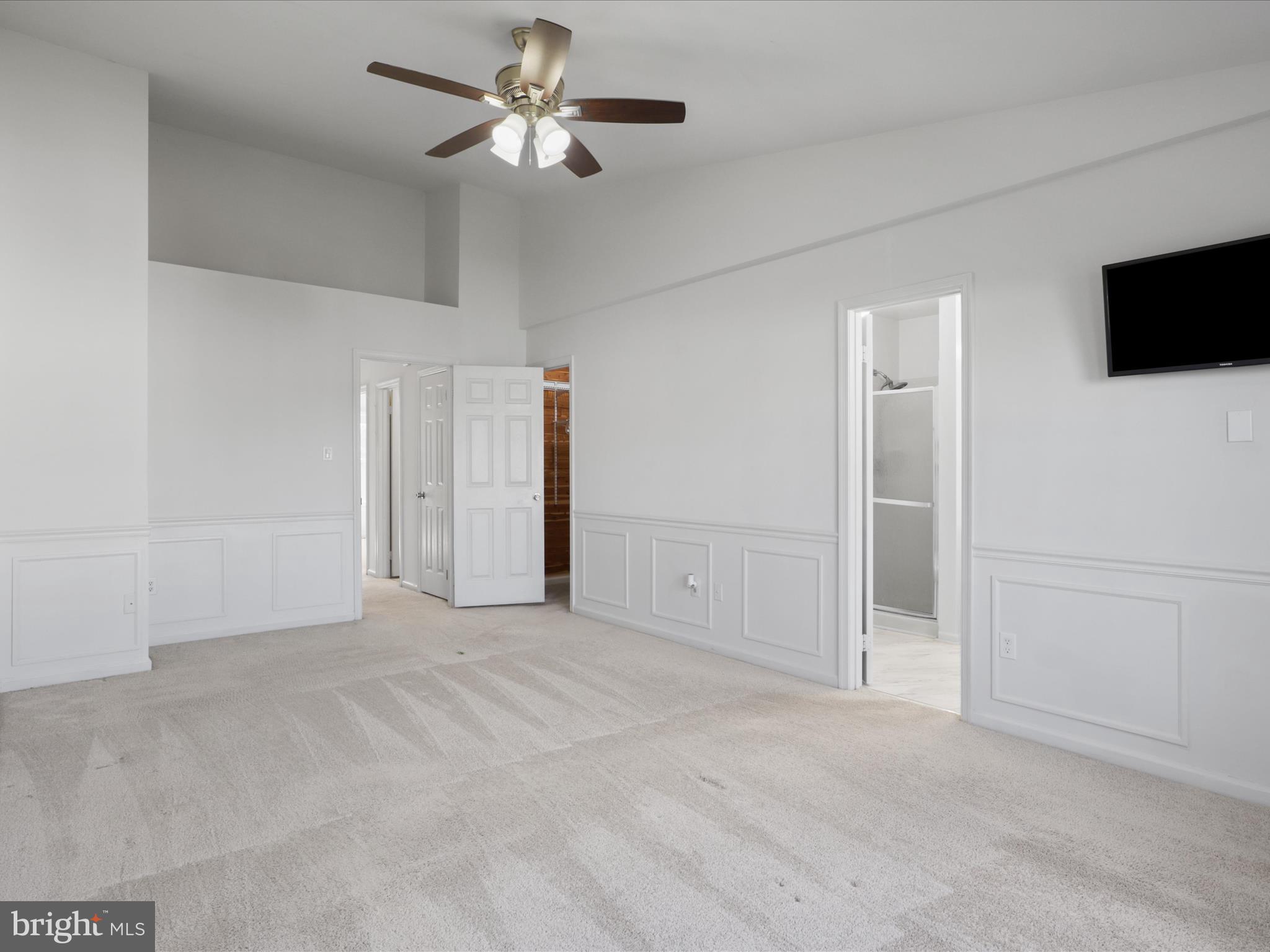 RIVER OAKS - Residential