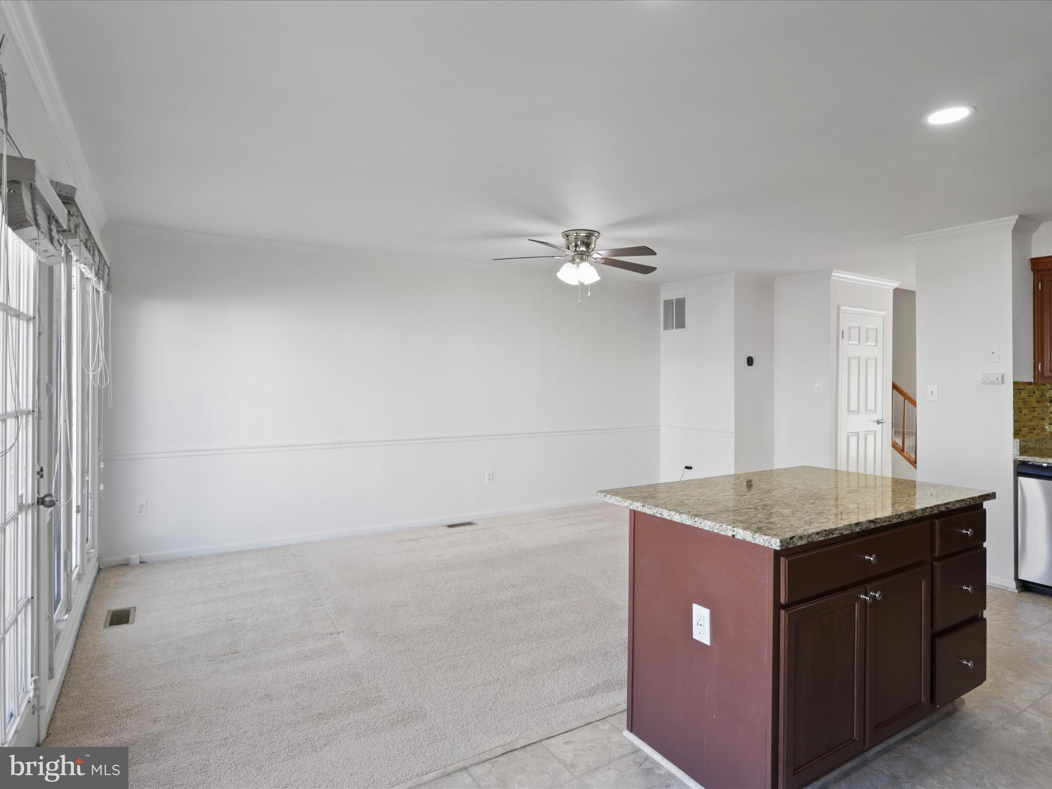 RIVER OAKS - Residential