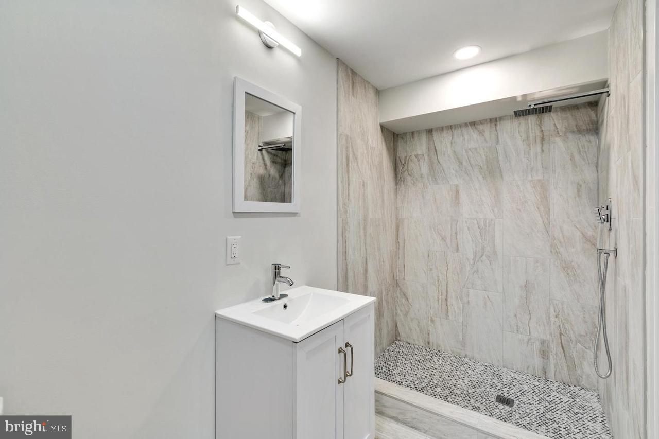 GRAYS FERRY - Residential