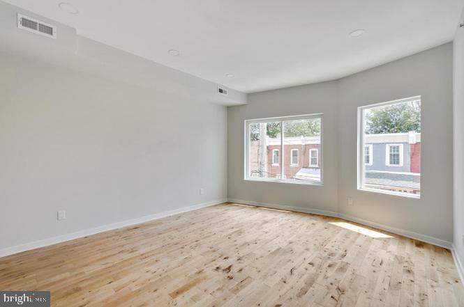 GRAYS FERRY - Residential