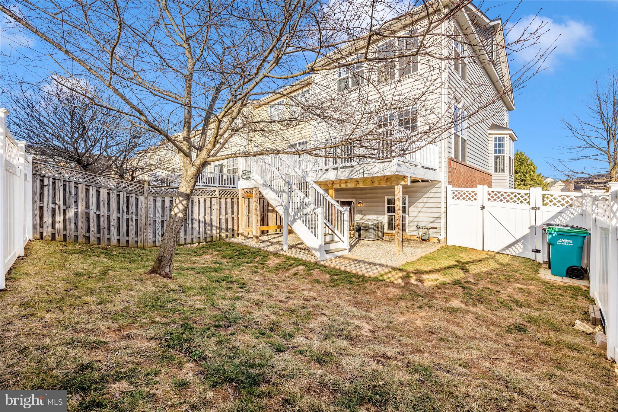 FLETCHER'S GROVE - Residential