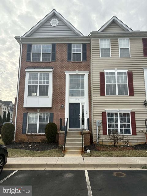 100 GREEN FERN CIRCLE BOONSBORO MD 21713