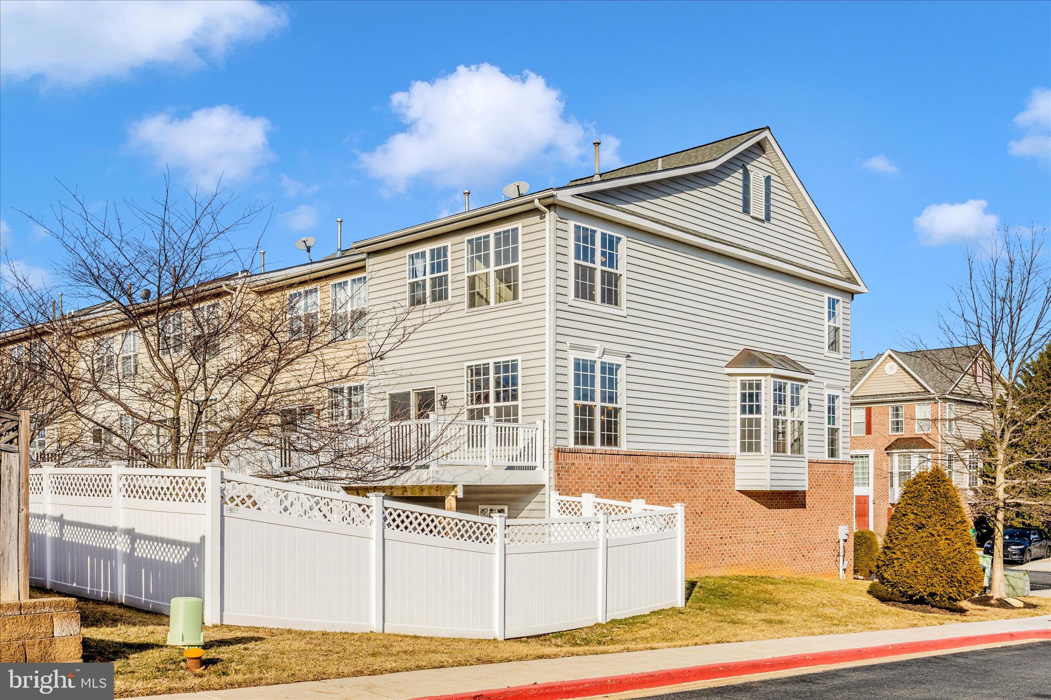 FLETCHER'S GROVE - Residential