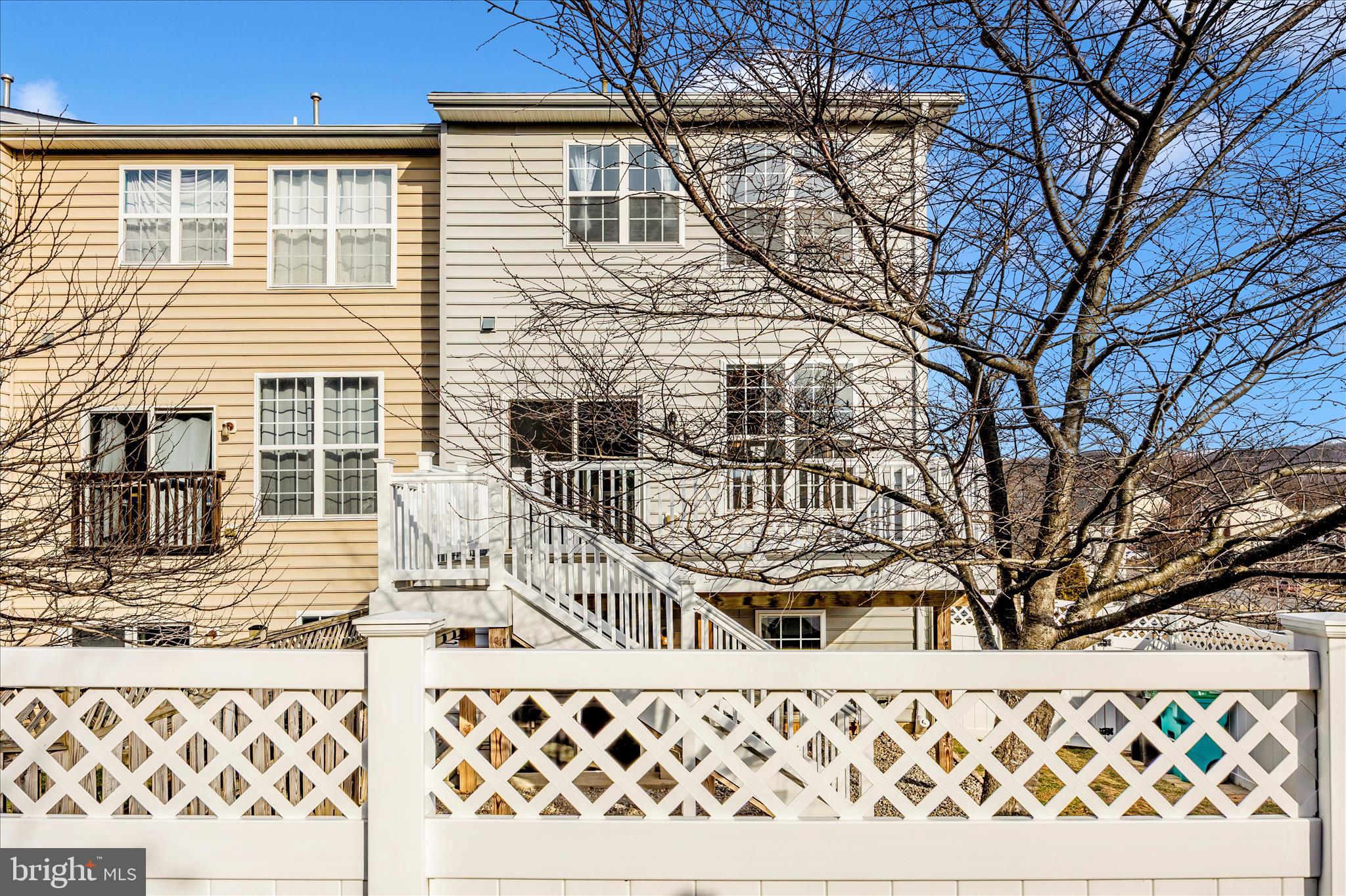 FLETCHER'S GROVE - Residential