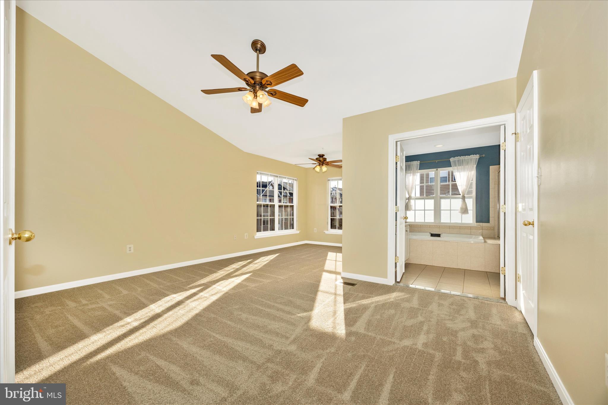 FLETCHER'S GROVE - Residential