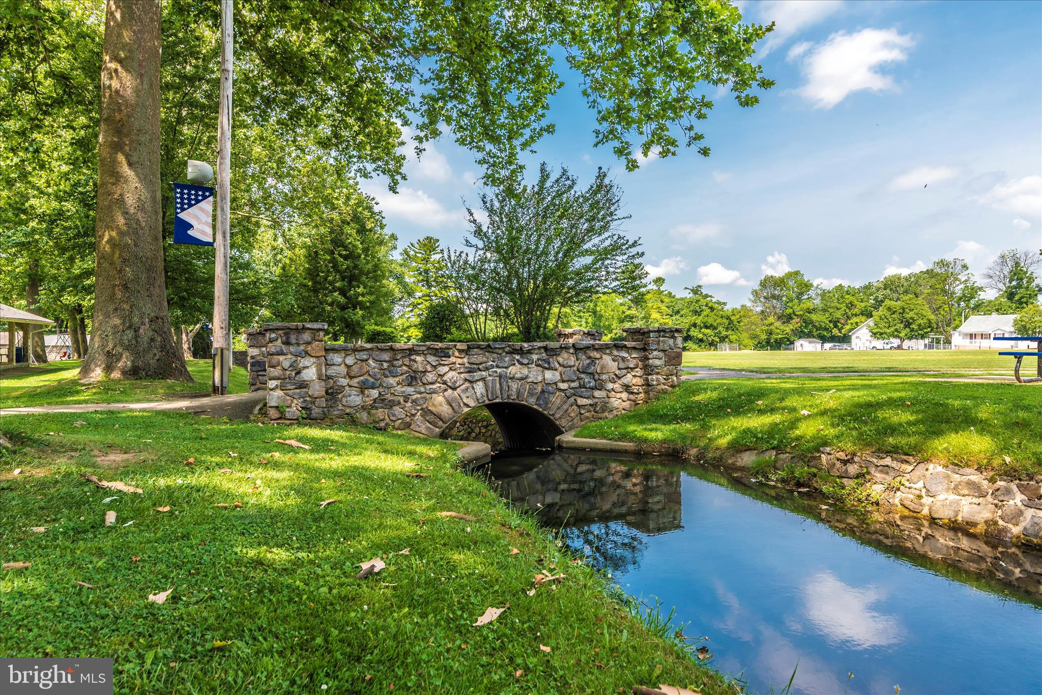 FLETCHER'S GROVE - Residential