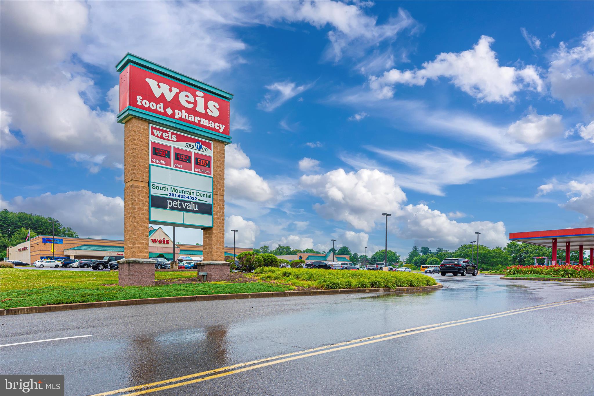 FLETCHER'S GROVE - Residential