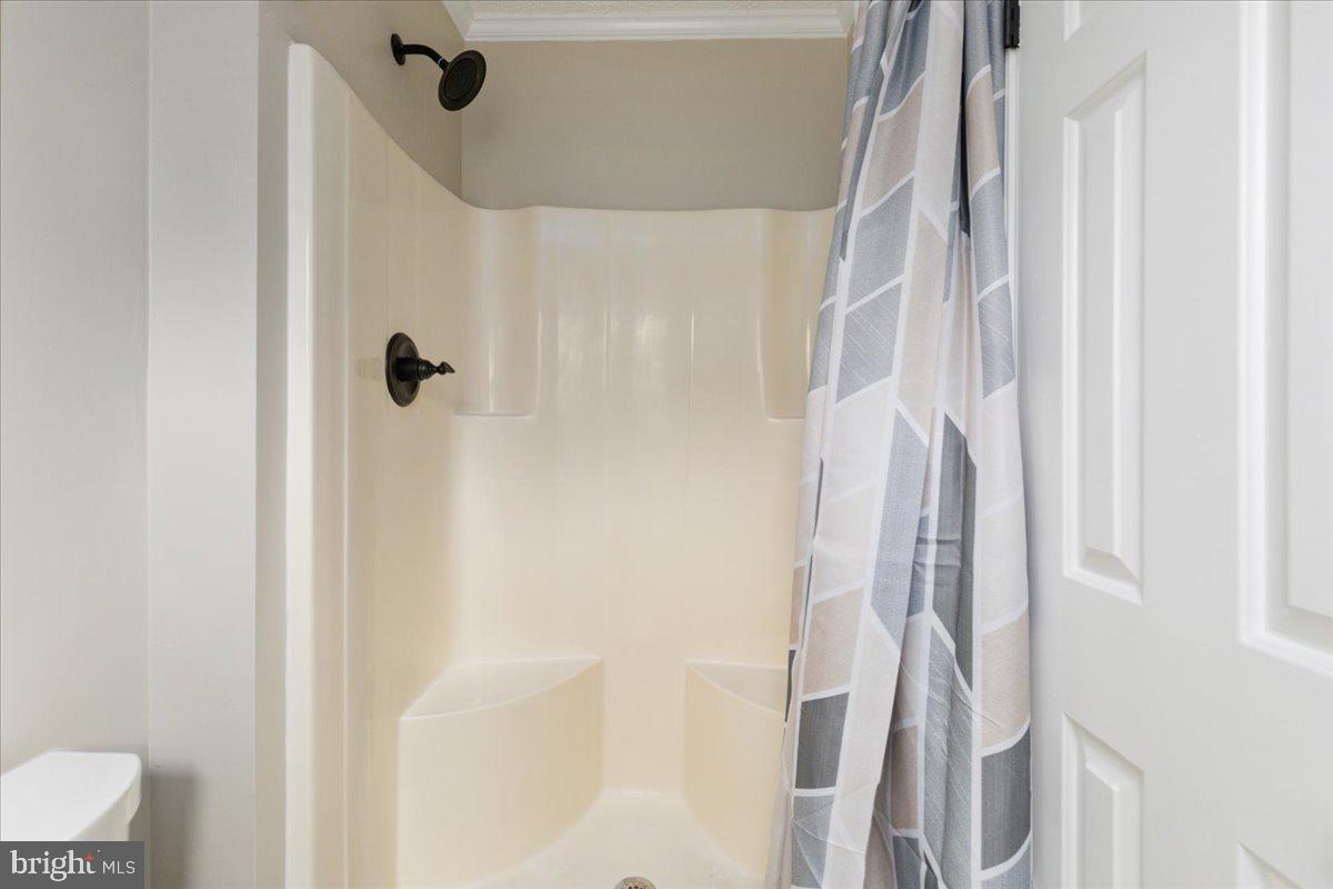 ALBIN VILLAGE - Residential