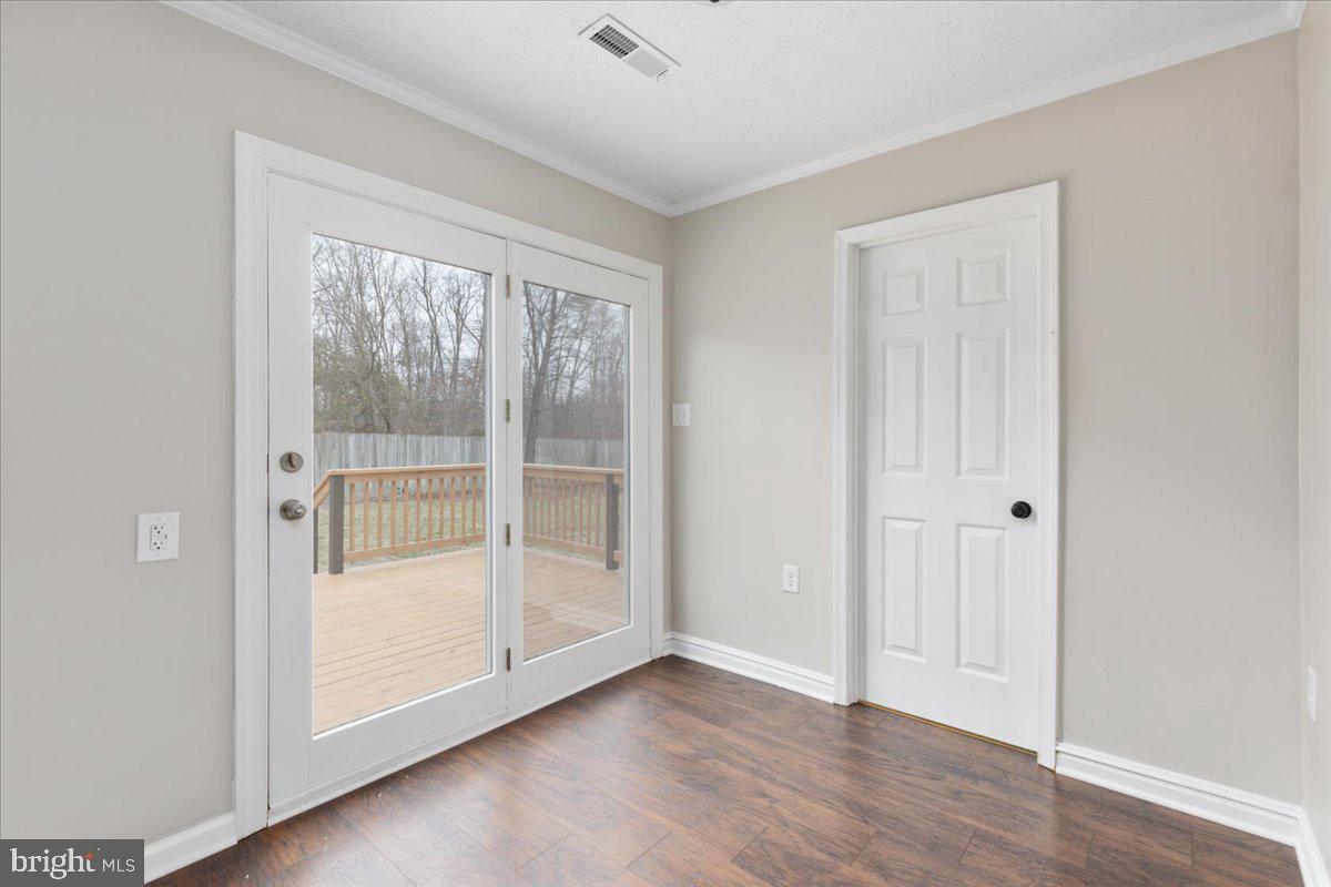 ALBIN VILLAGE - Residential