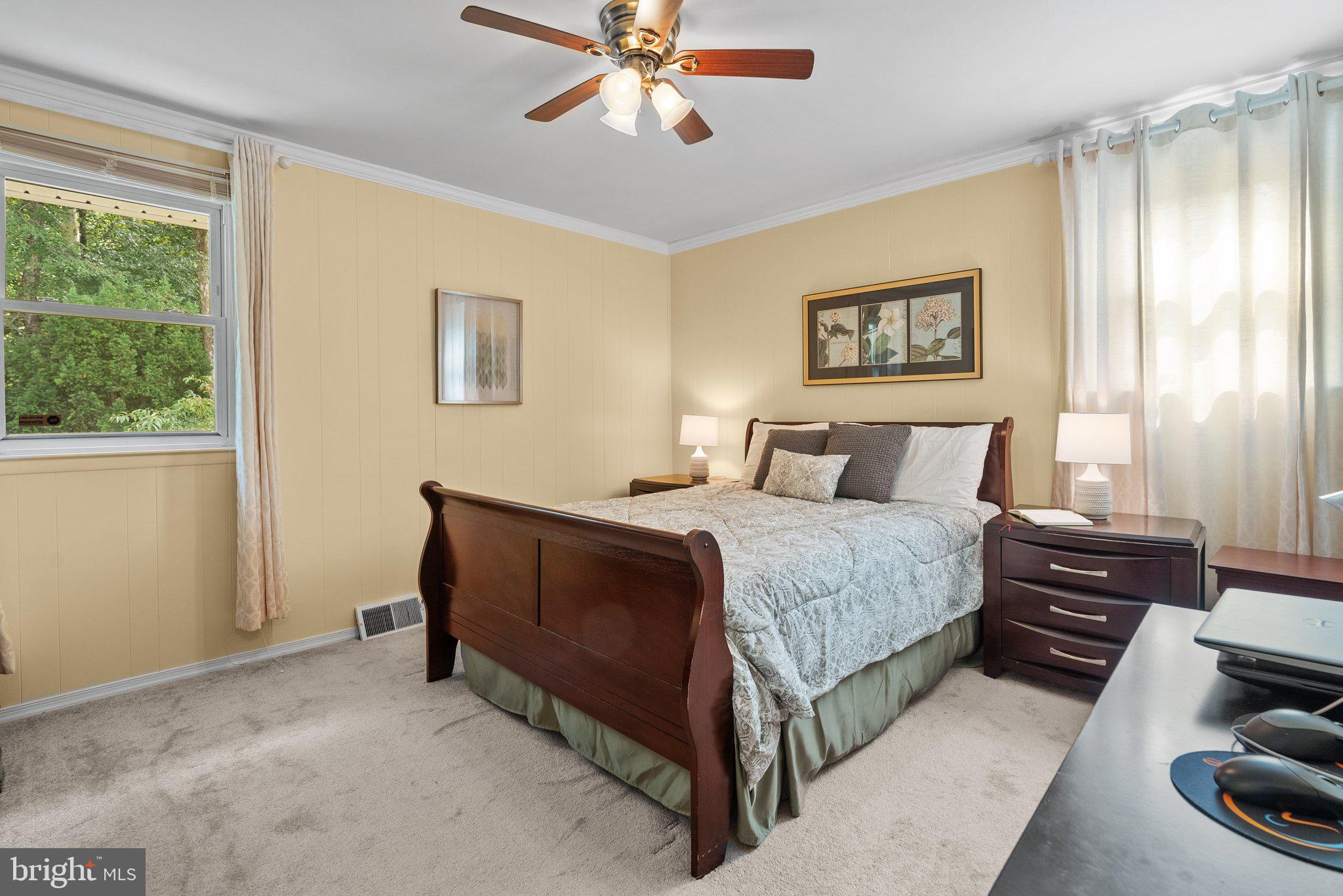 PHILADELPHIA (NORTHEAST) - Residential