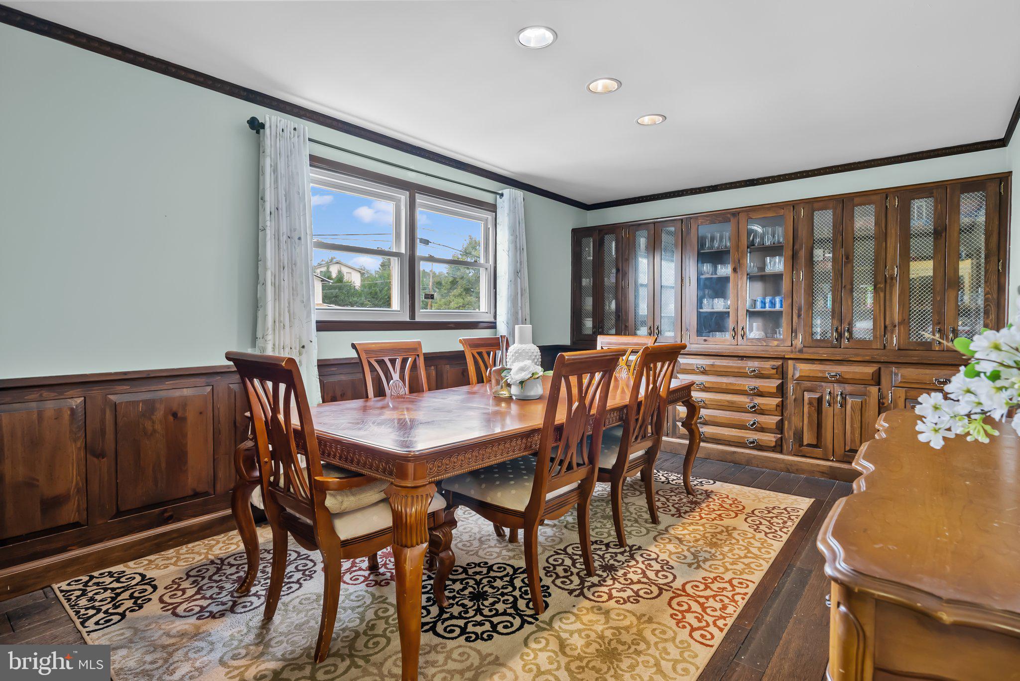 PHILADELPHIA (NORTHEAST) - Residential