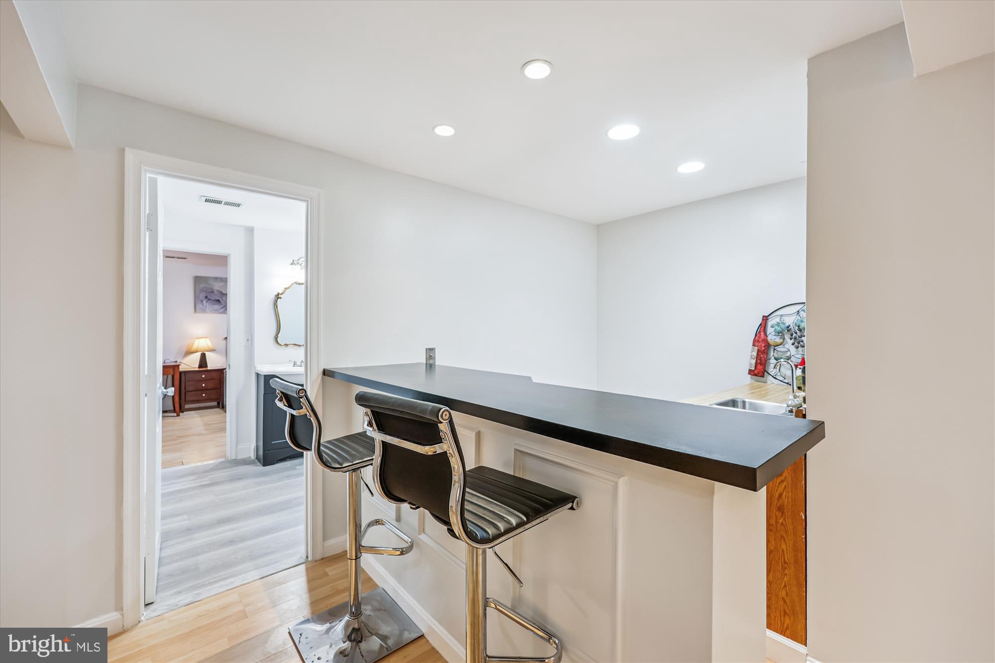 WASHINGTONIAN WOODS - Residential