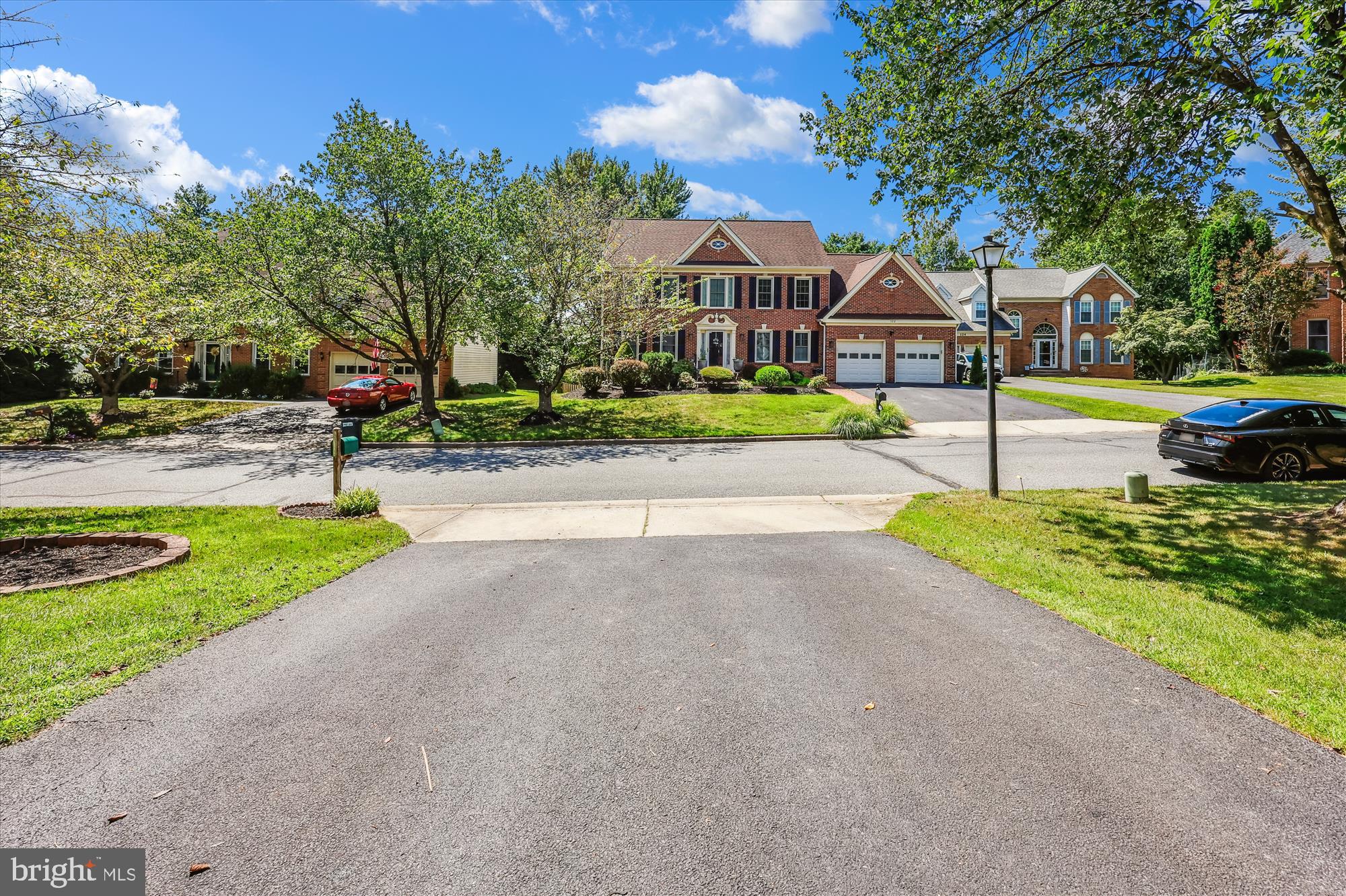 119 ENGLEFIELD DRIVE