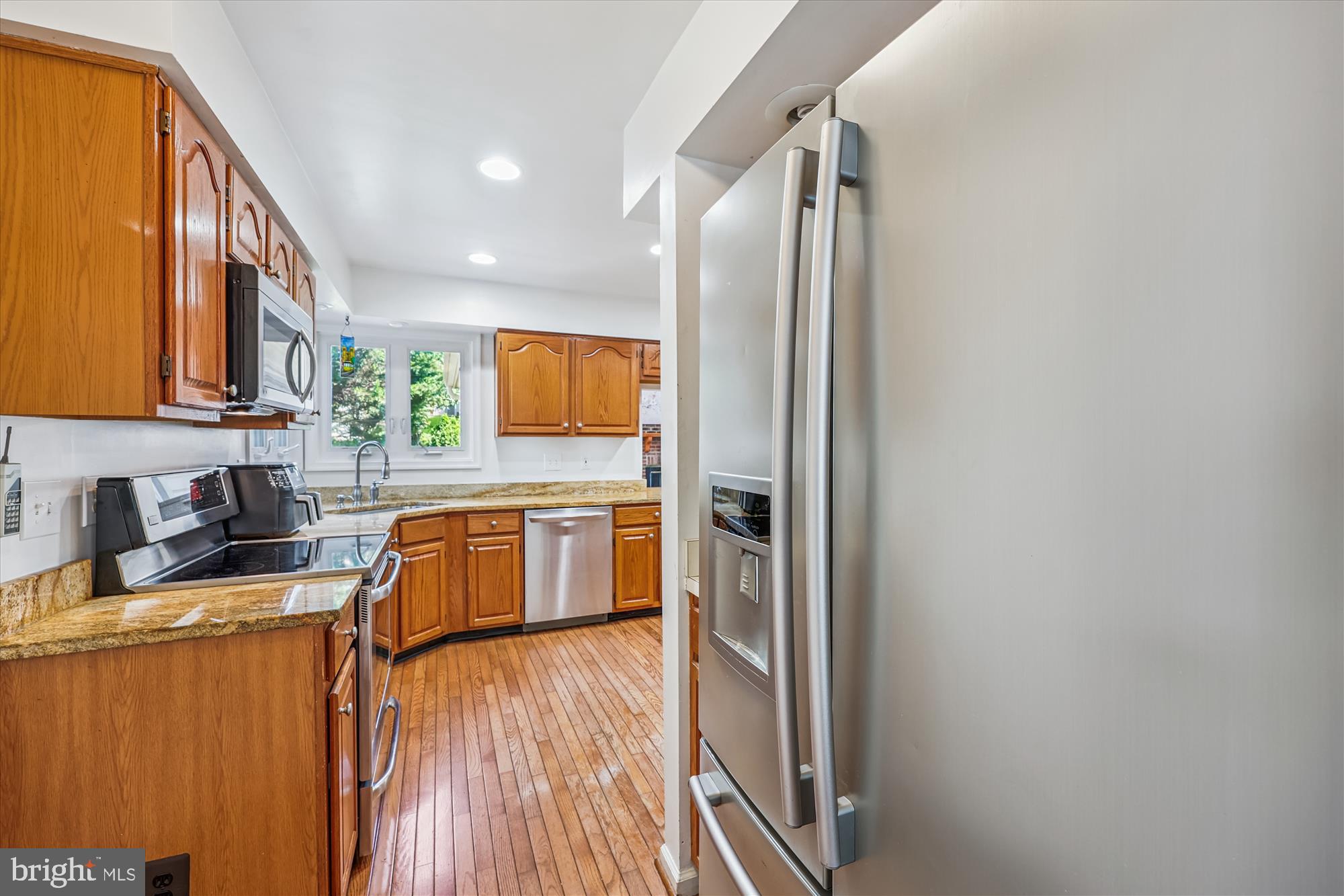 WASHINGTONIAN WOODS - Residential