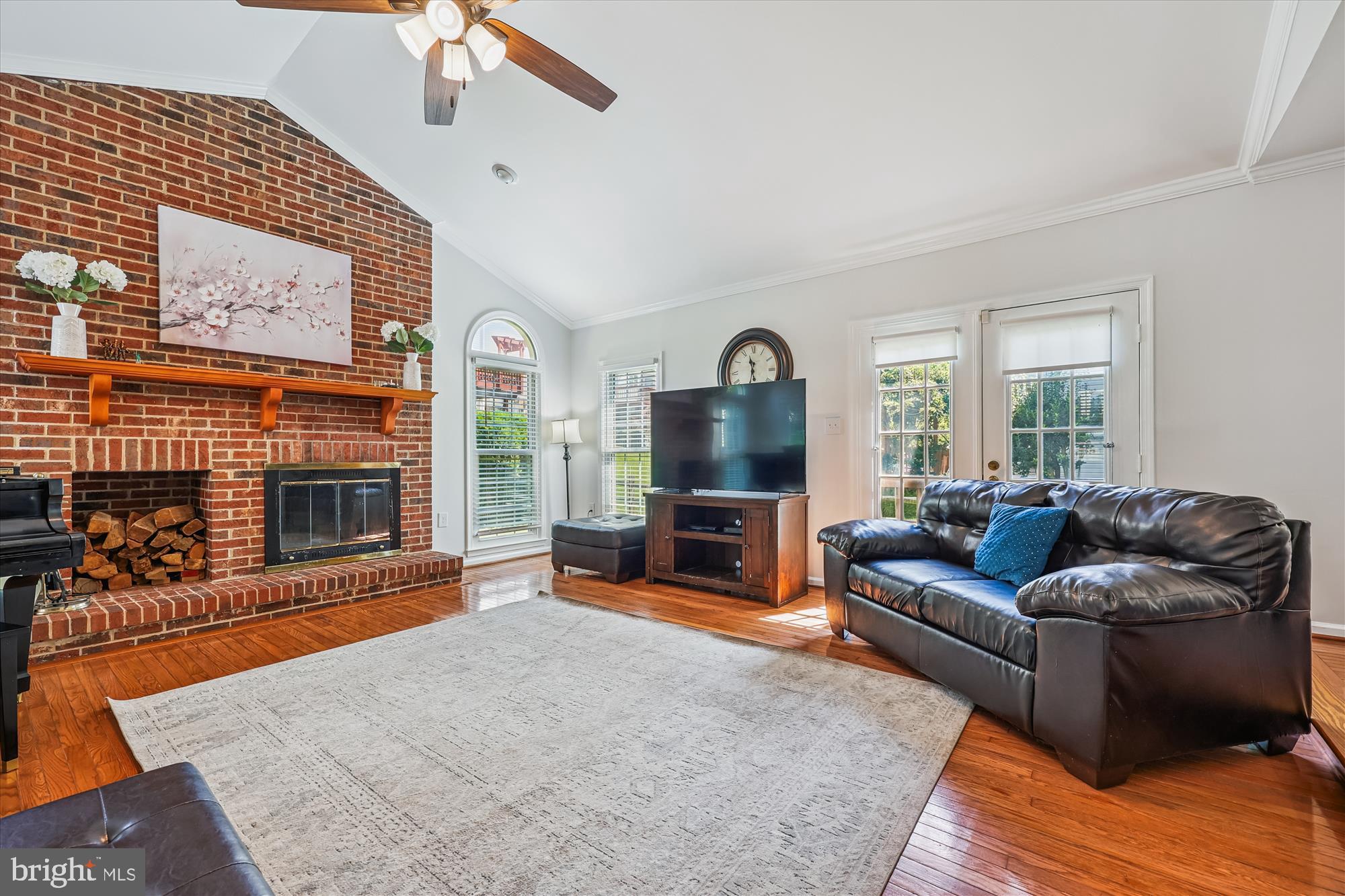 WASHINGTONIAN WOODS - Residential