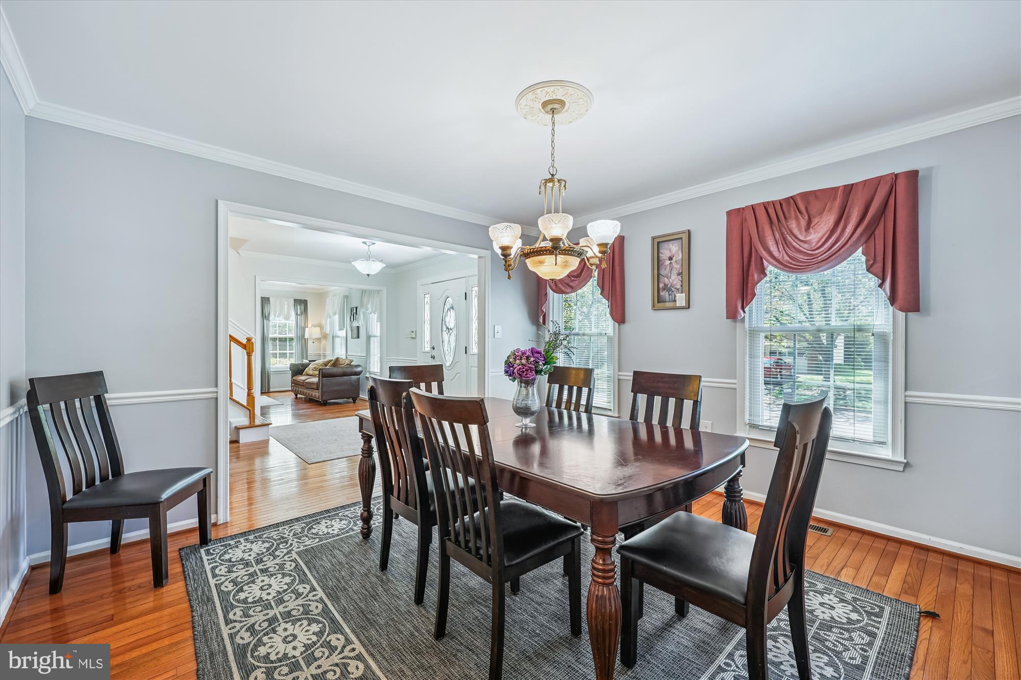 WASHINGTONIAN WOODS - Residential