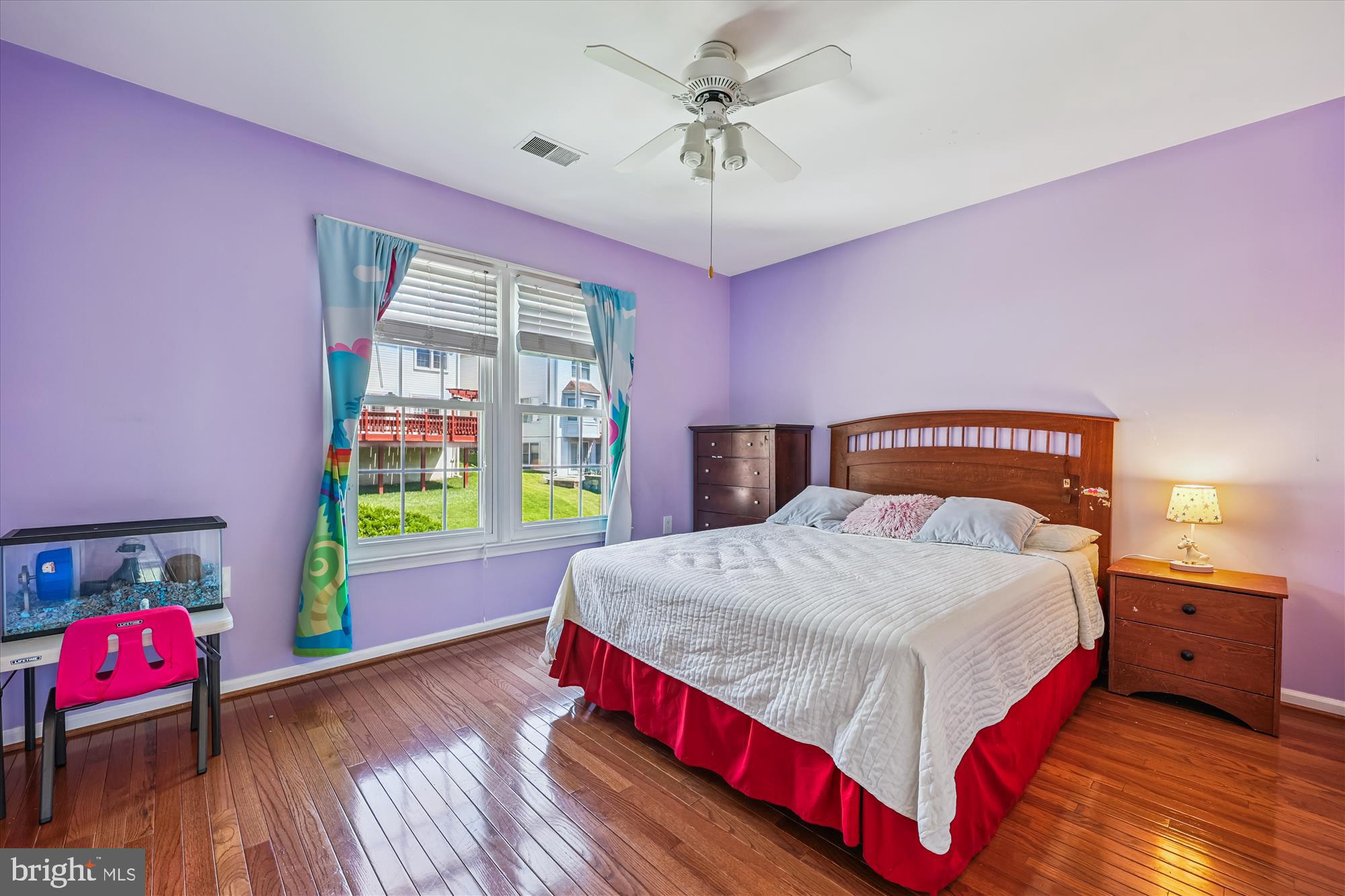 WASHINGTONIAN WOODS - Residential