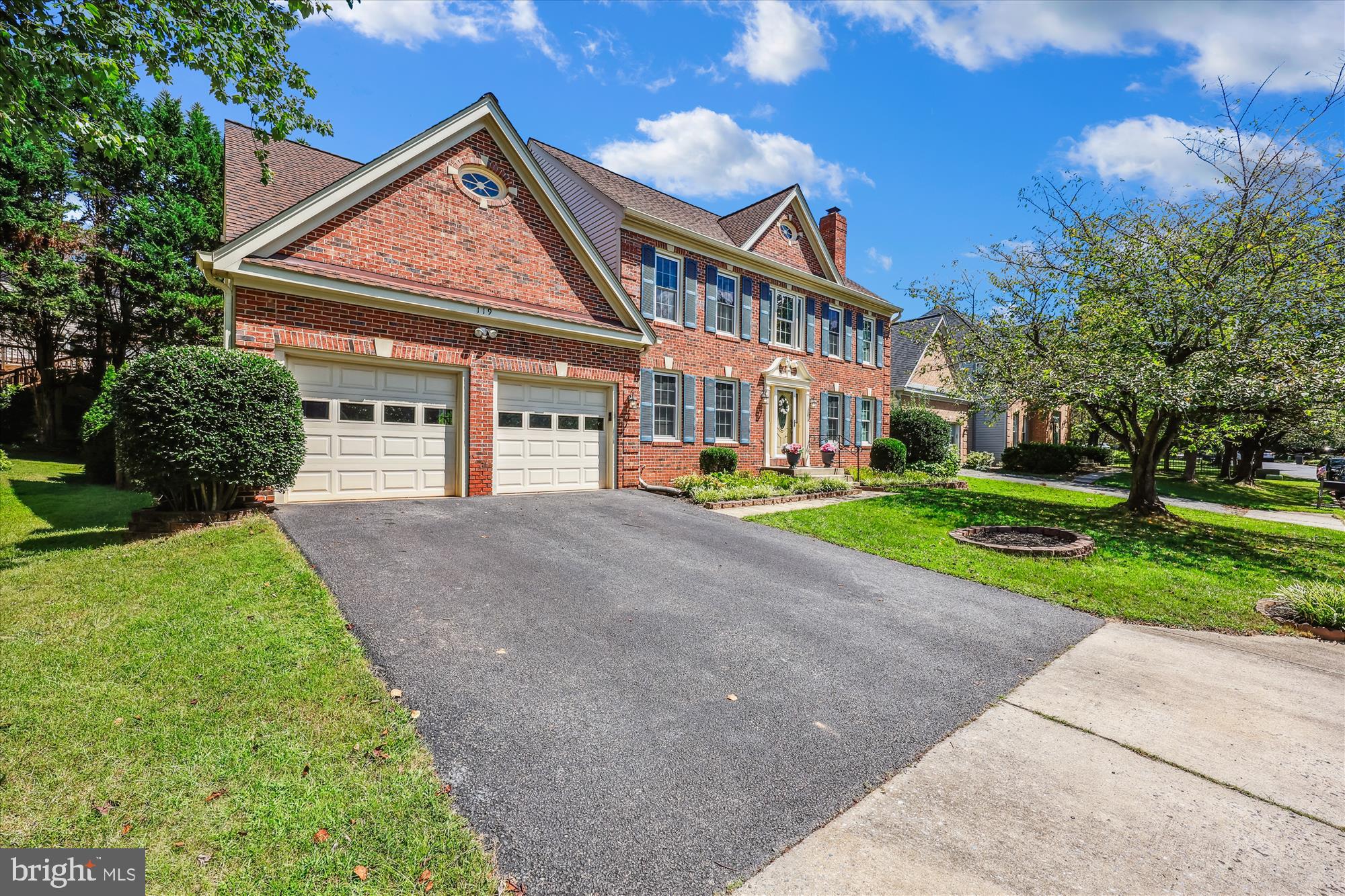 119 ENGLEFIELD DRIVE