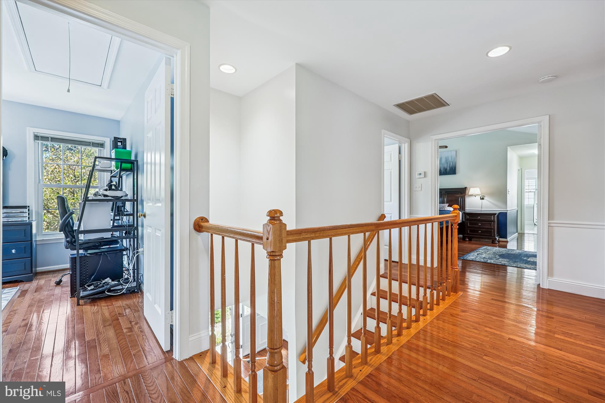 WASHINGTONIAN WOODS - Residential