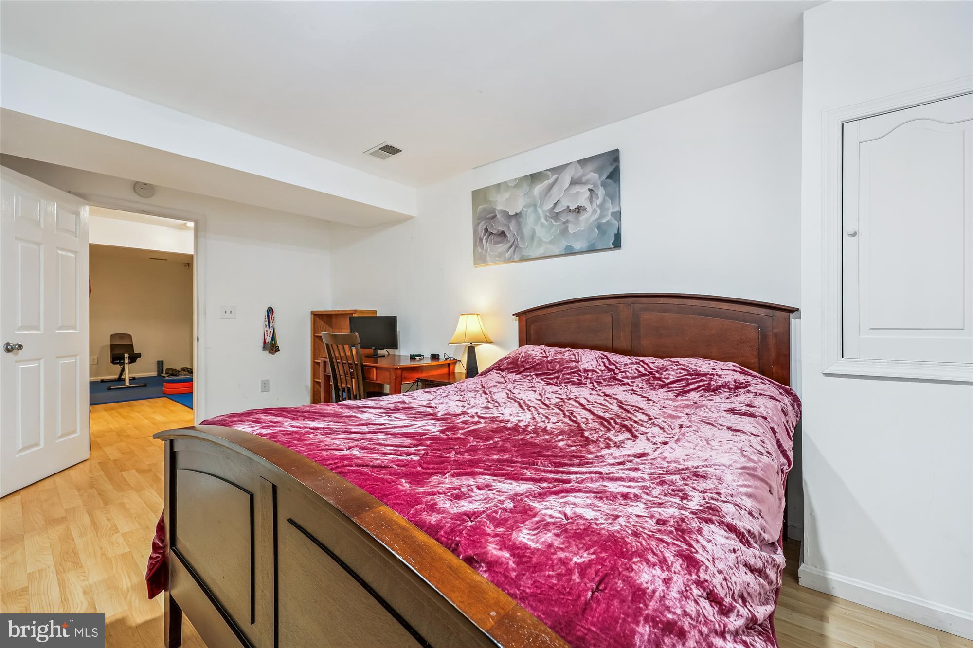 WASHINGTONIAN WOODS - Residential