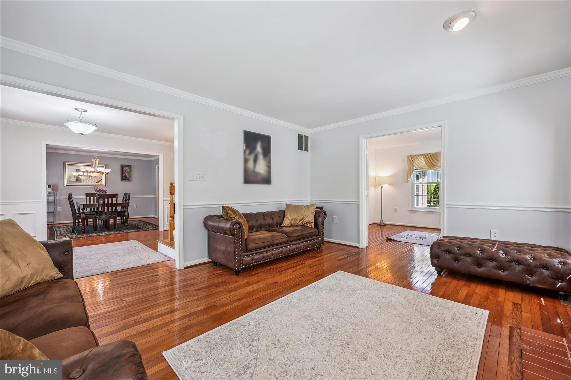 WASHINGTONIAN WOODS - Residential