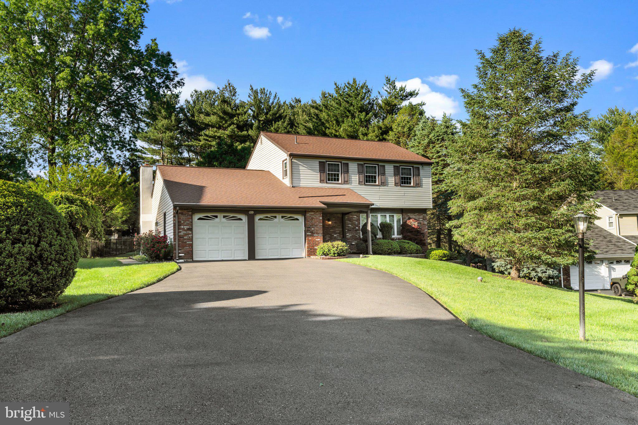 CREEKWOOD - Residential