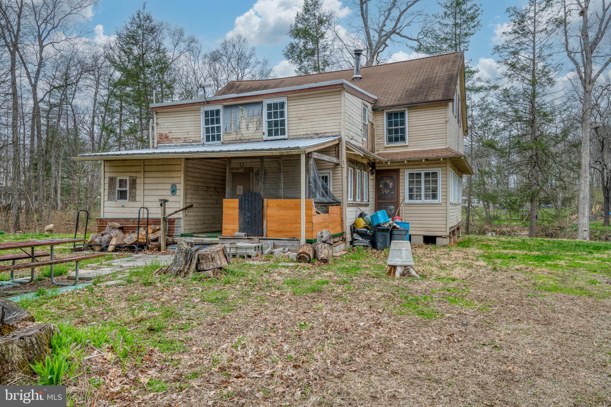 NONE, RURAL - Residential