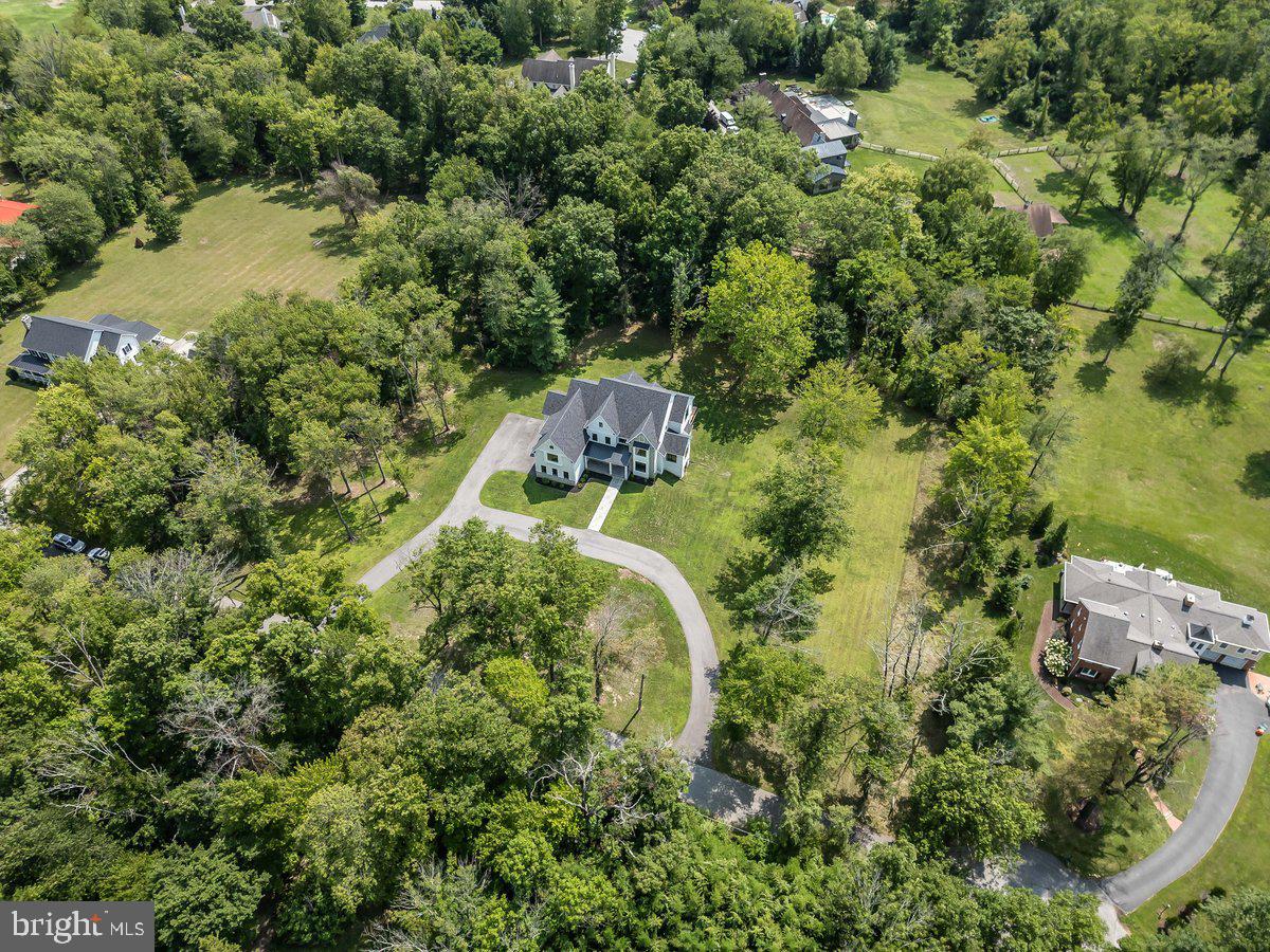 RADNOR HUNT - Residential